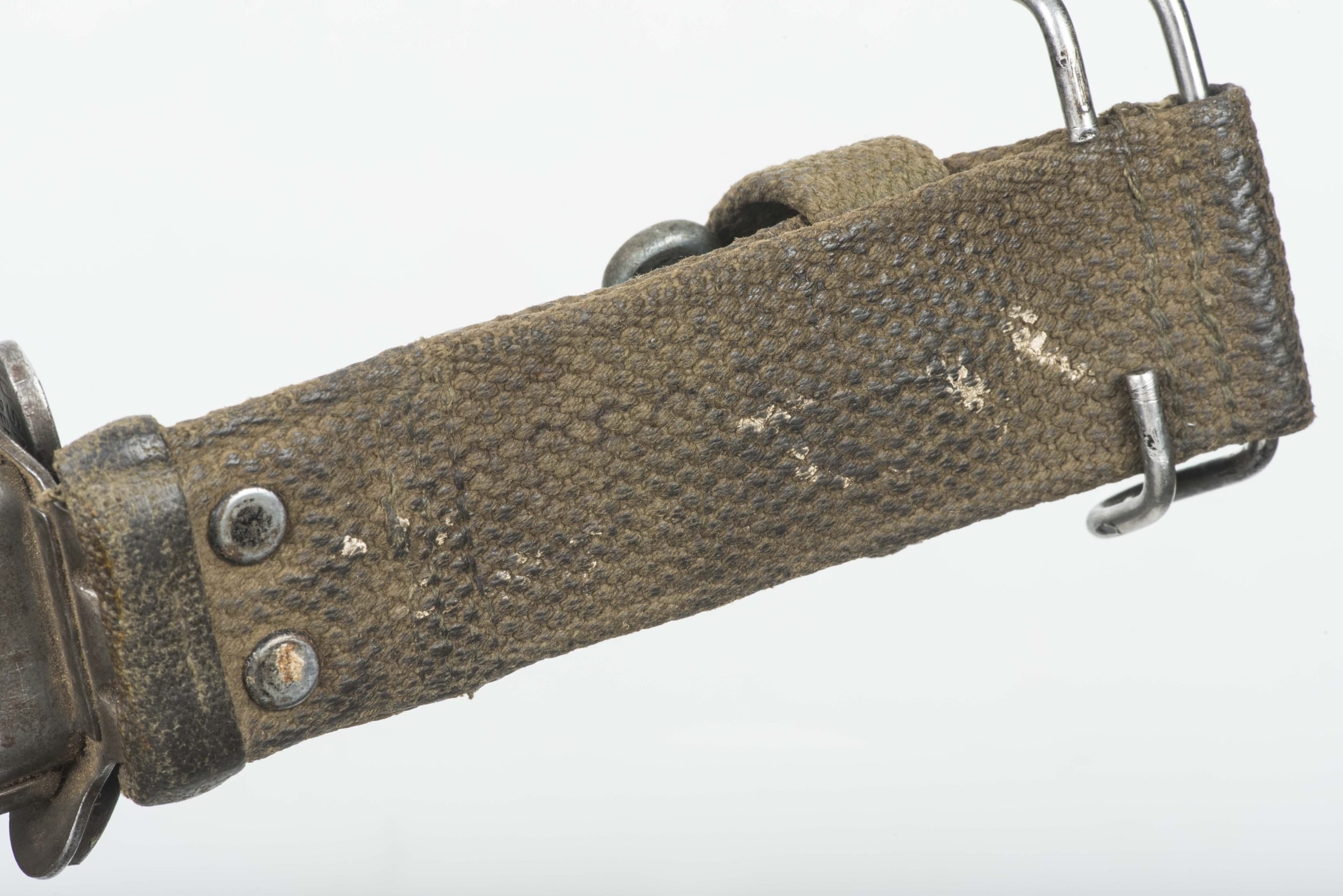 US M3 fighting knife guard marked Imperial — image 15