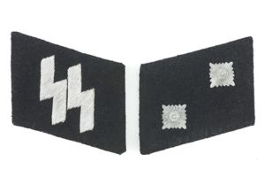 Matching Waffen-SS NCO collar tabs for a SS-Oberscharführer