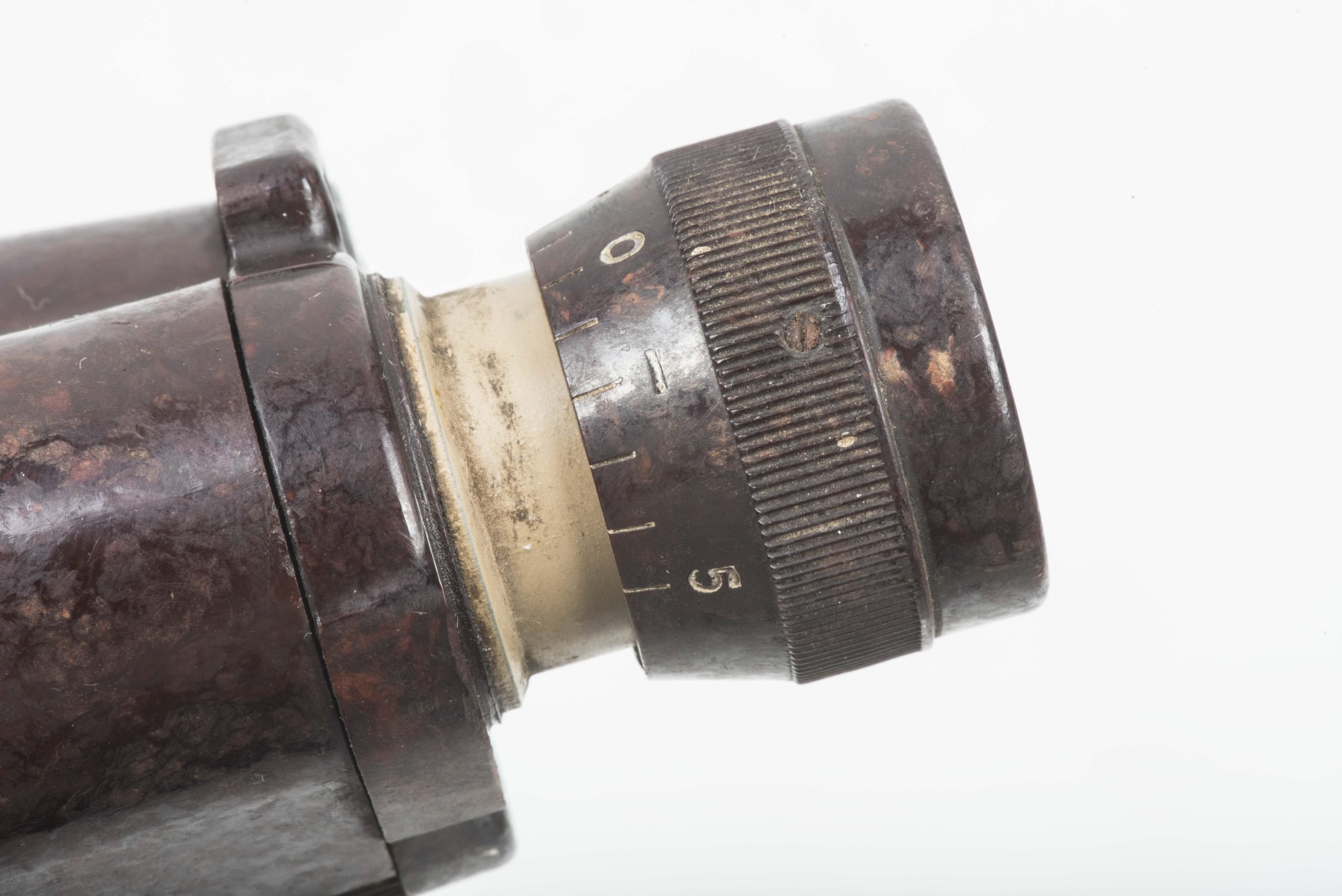 Rare partial Bakelite 6X30 Dienstglas marked CXN — image 9