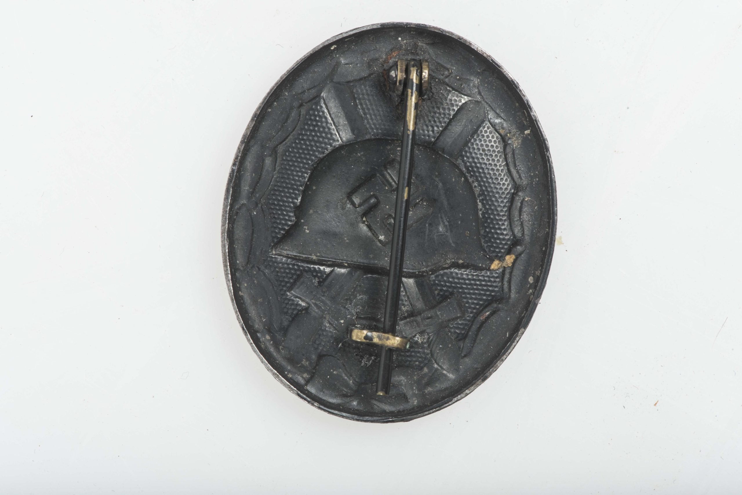 Black wound badge — image 2