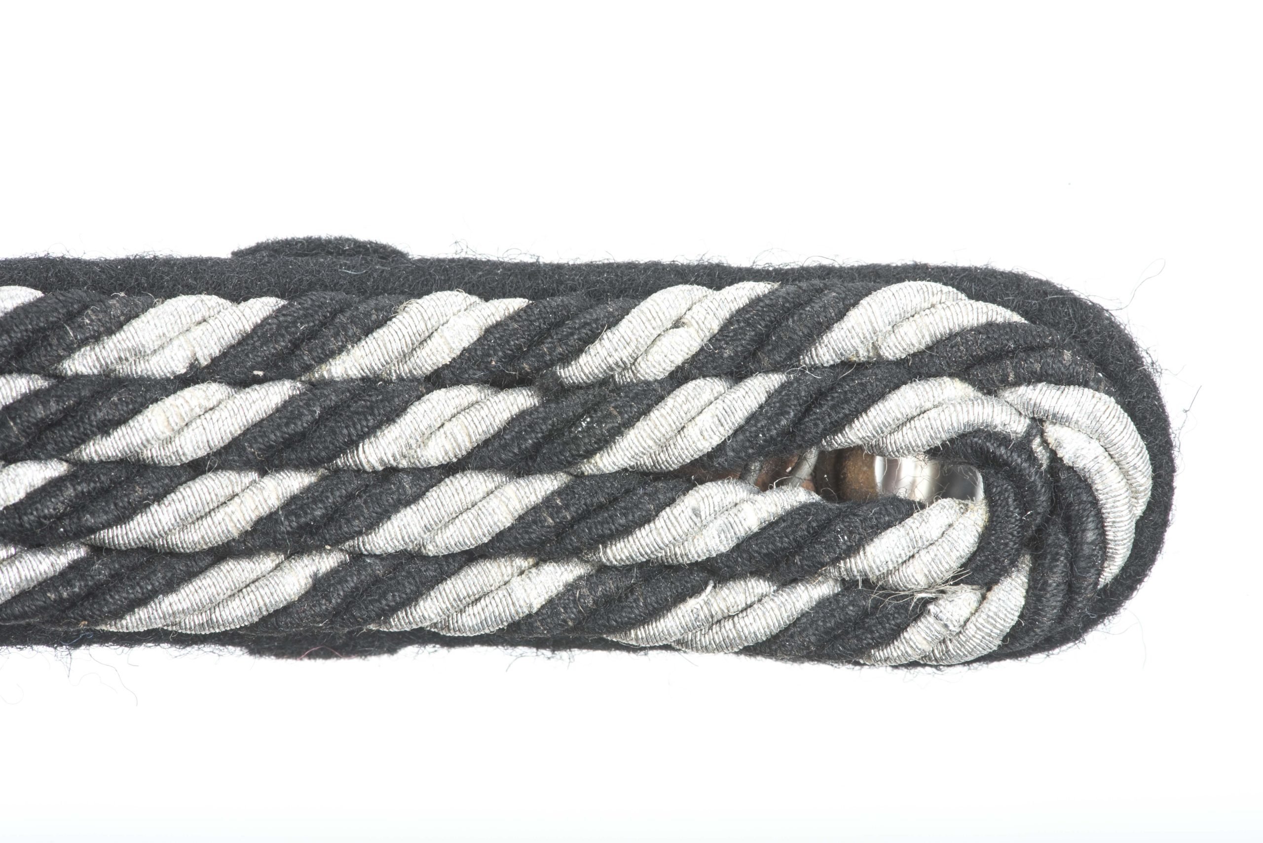 Single Allgemeine-SS EM / NCO shoulderboard — image 5