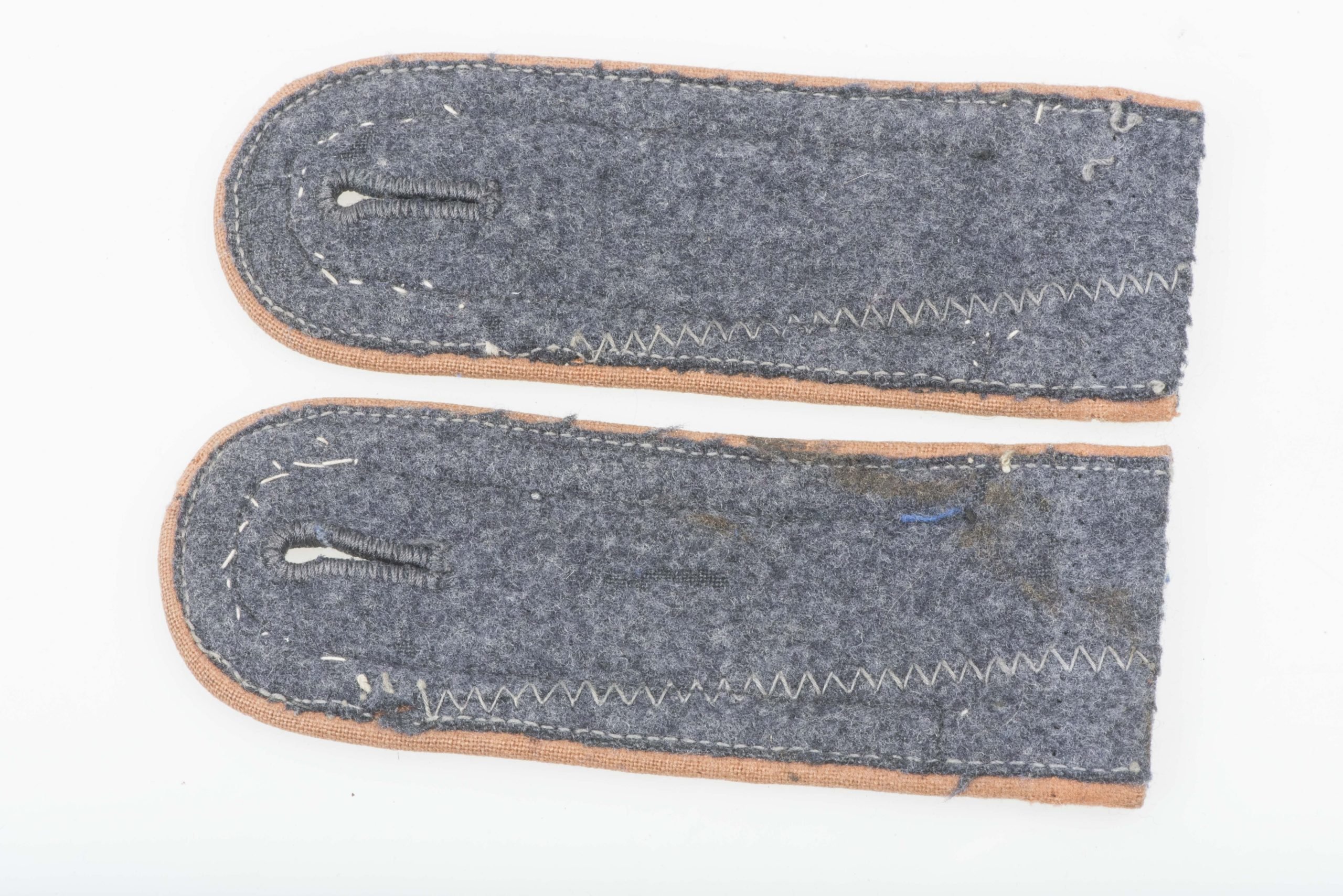 Luftwaffe NCO shoulderstraps for a Unteroffizier der Nachrichten — image 3