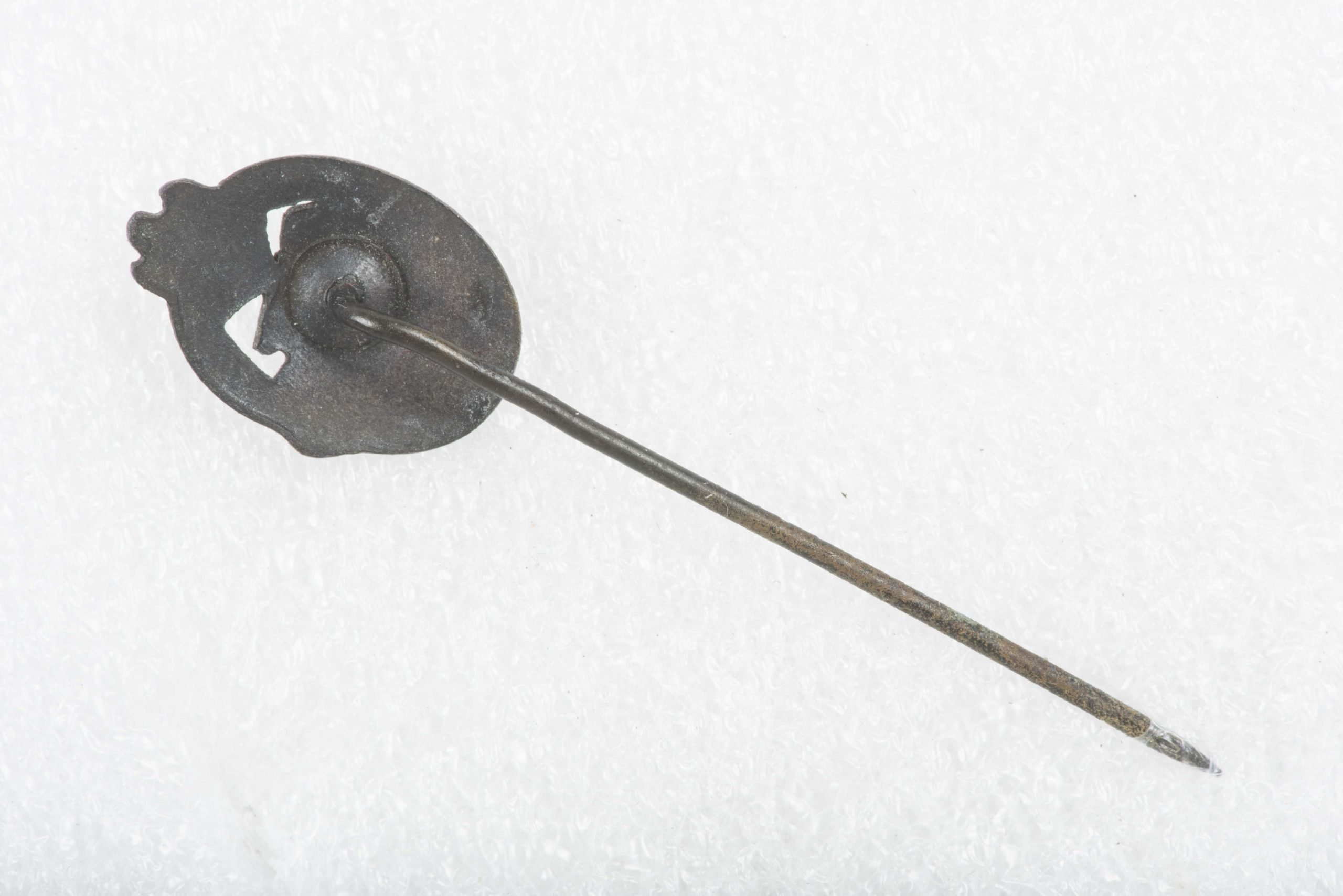 Miniature panzer assault badge pin — image 2