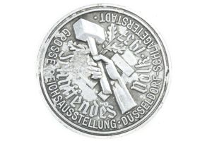 Tinnie Grosse Reichsausstellung Düsseldof-Schlageterstadt Schaffendes Volk 1937