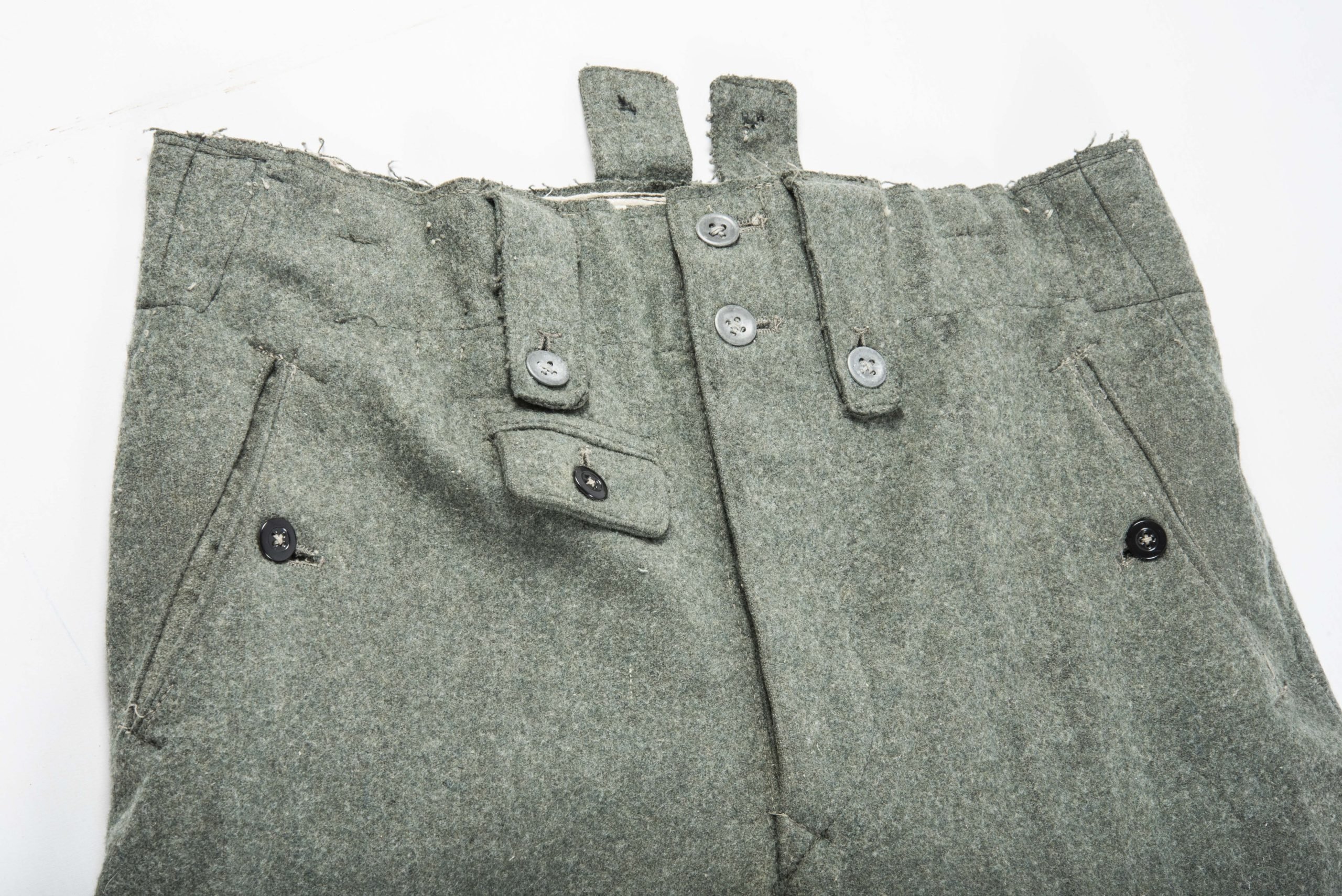 Late war modified Waffen-SS M43 trousers or keilhosen — image 11