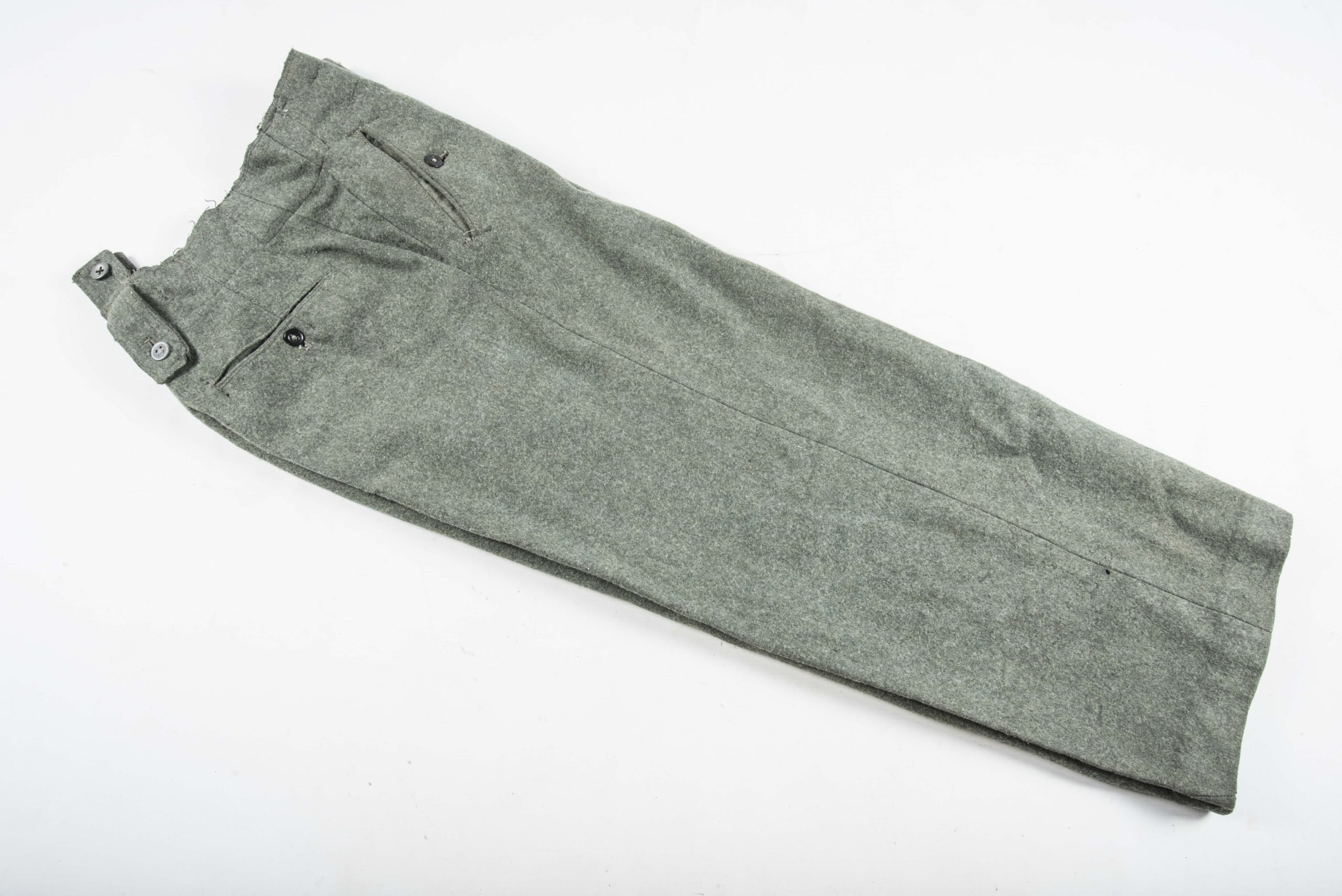 Late war modified Waffen-SS M43 trousers or keilhosen — image 8