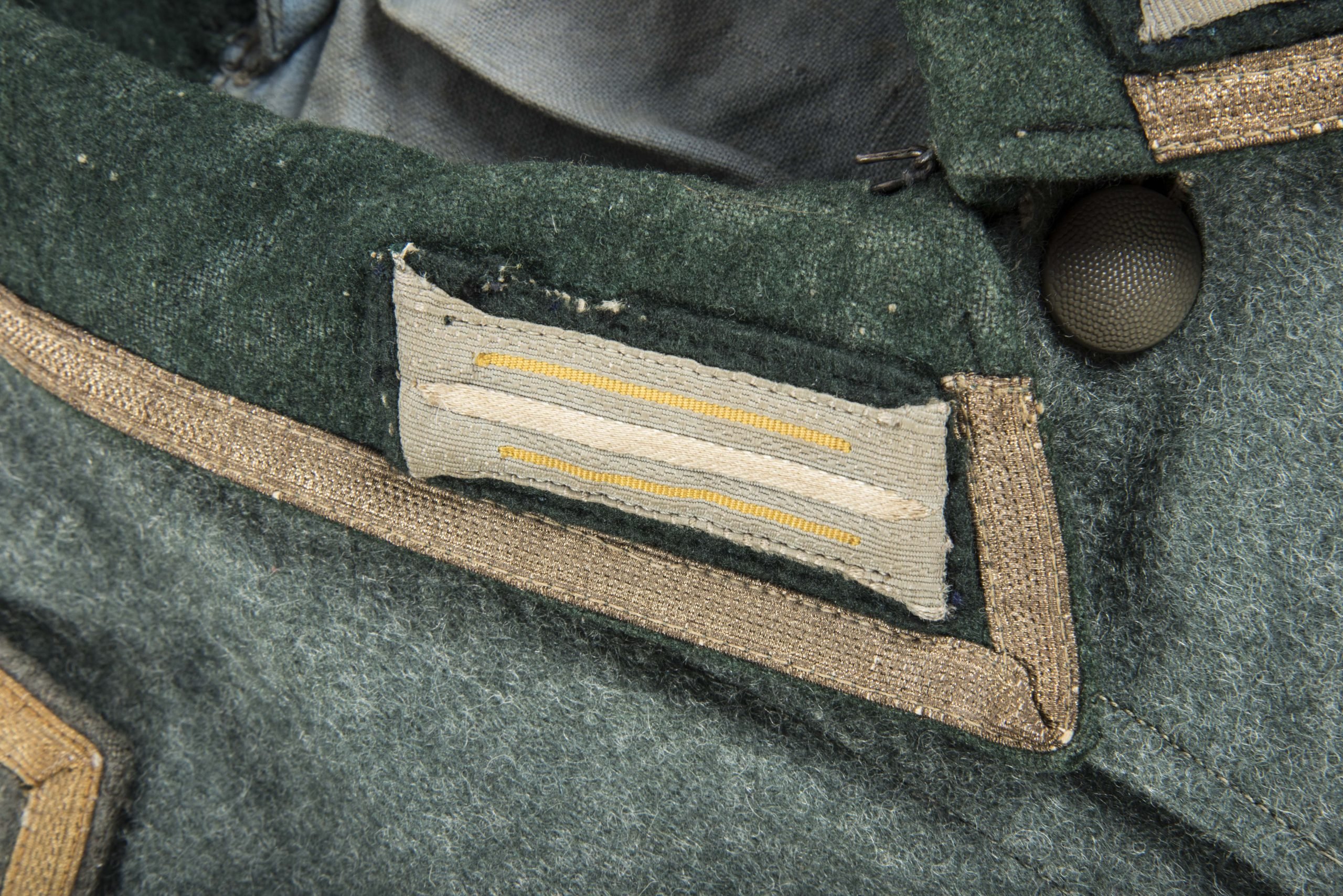 Rare Dutch made NCO Küstenartillerie field blouse marked A40 — image 4