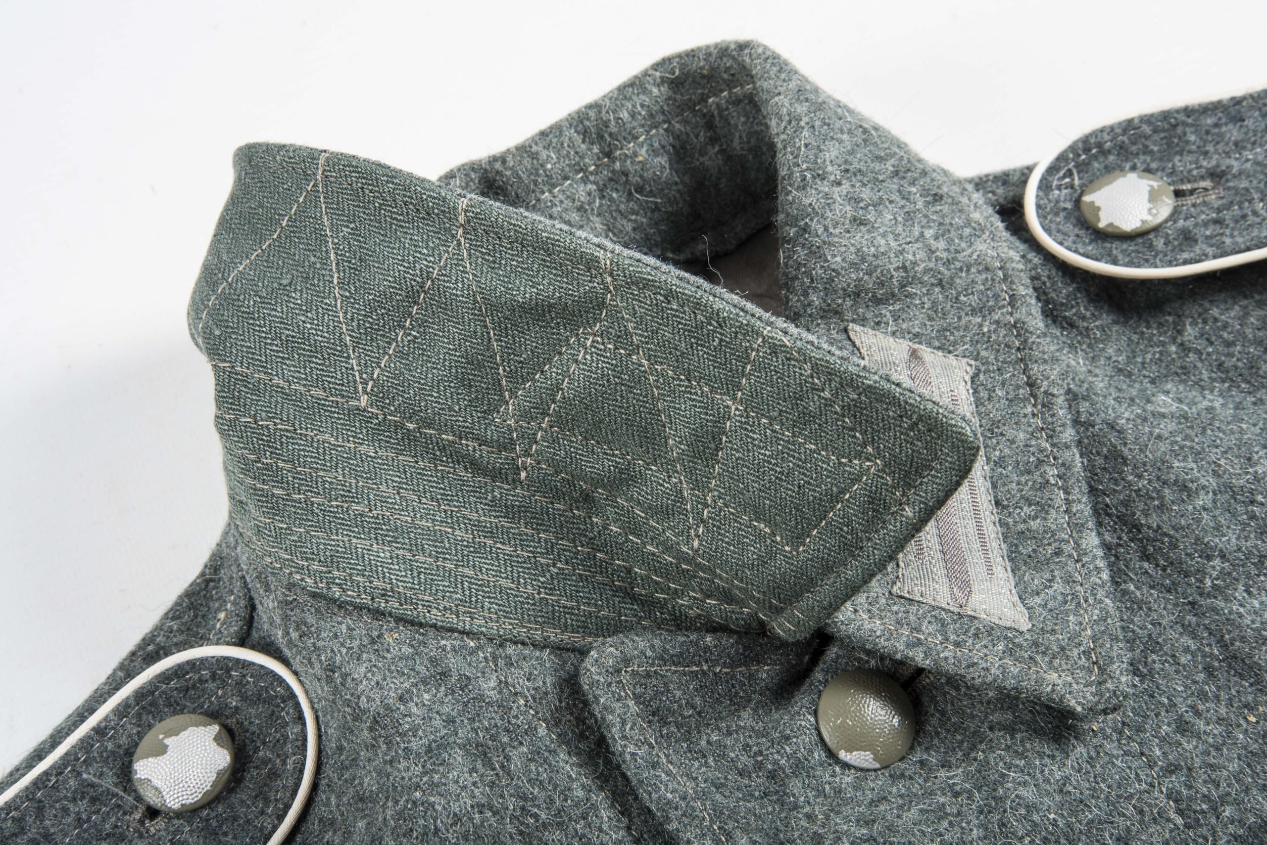 Unissued Heer M43 EM field blouse — image 11