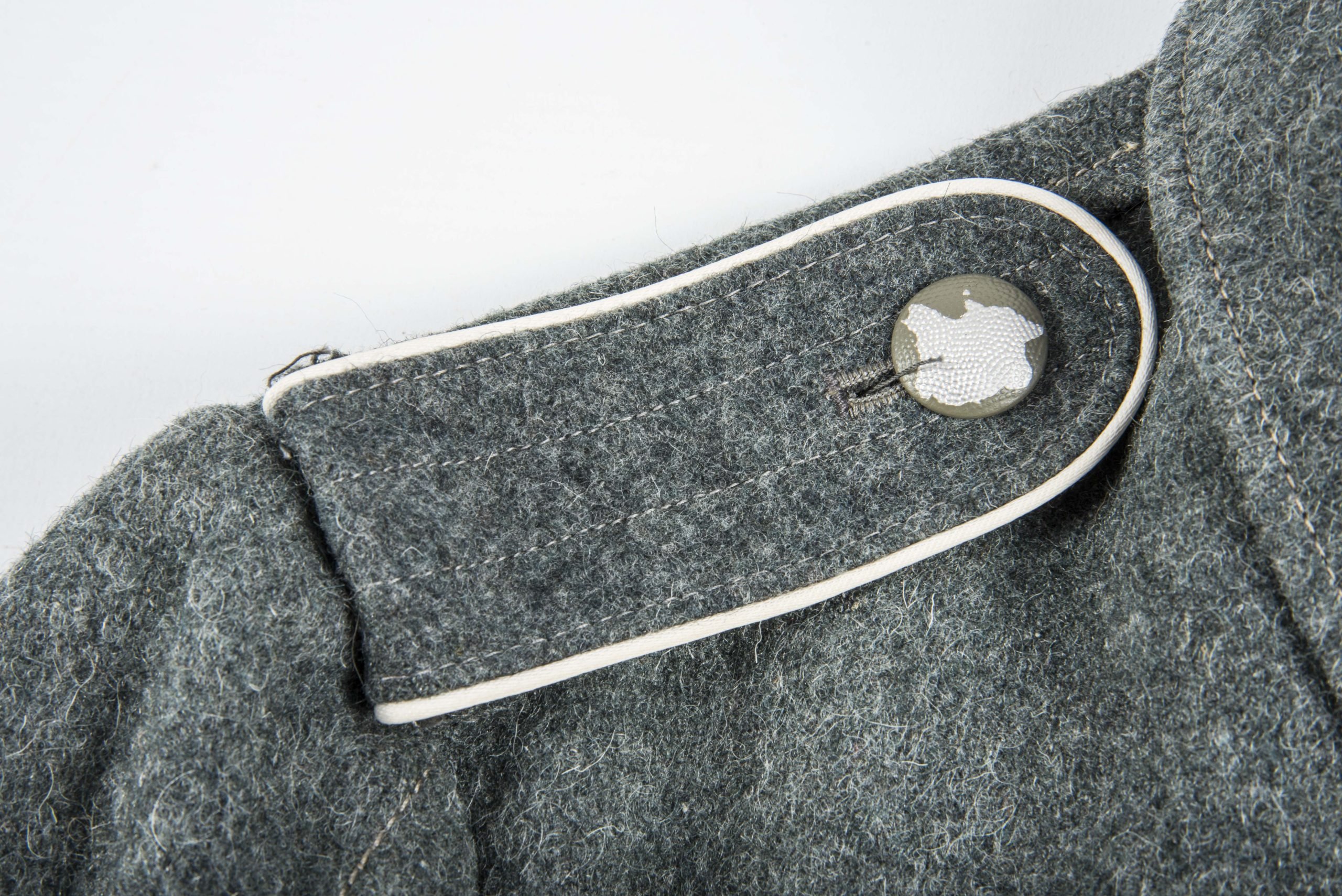 Unissued Heer M43 EM field blouse — image 3