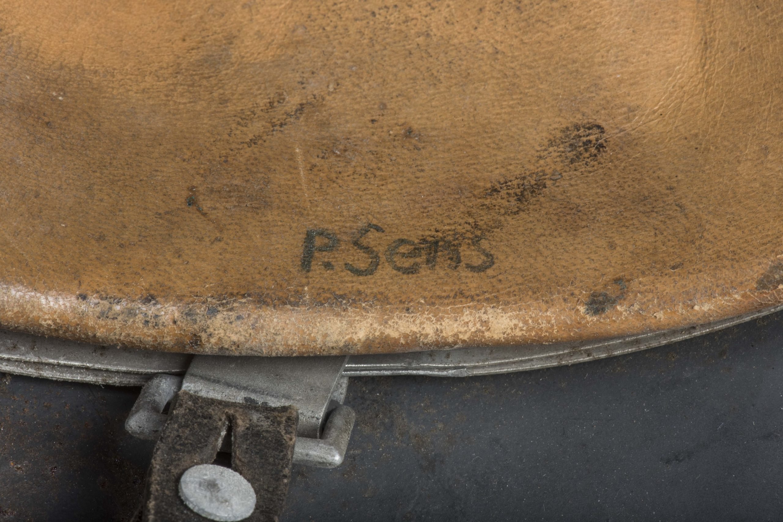 Q66 M35 double decal Luftwaffe helmet — image 19