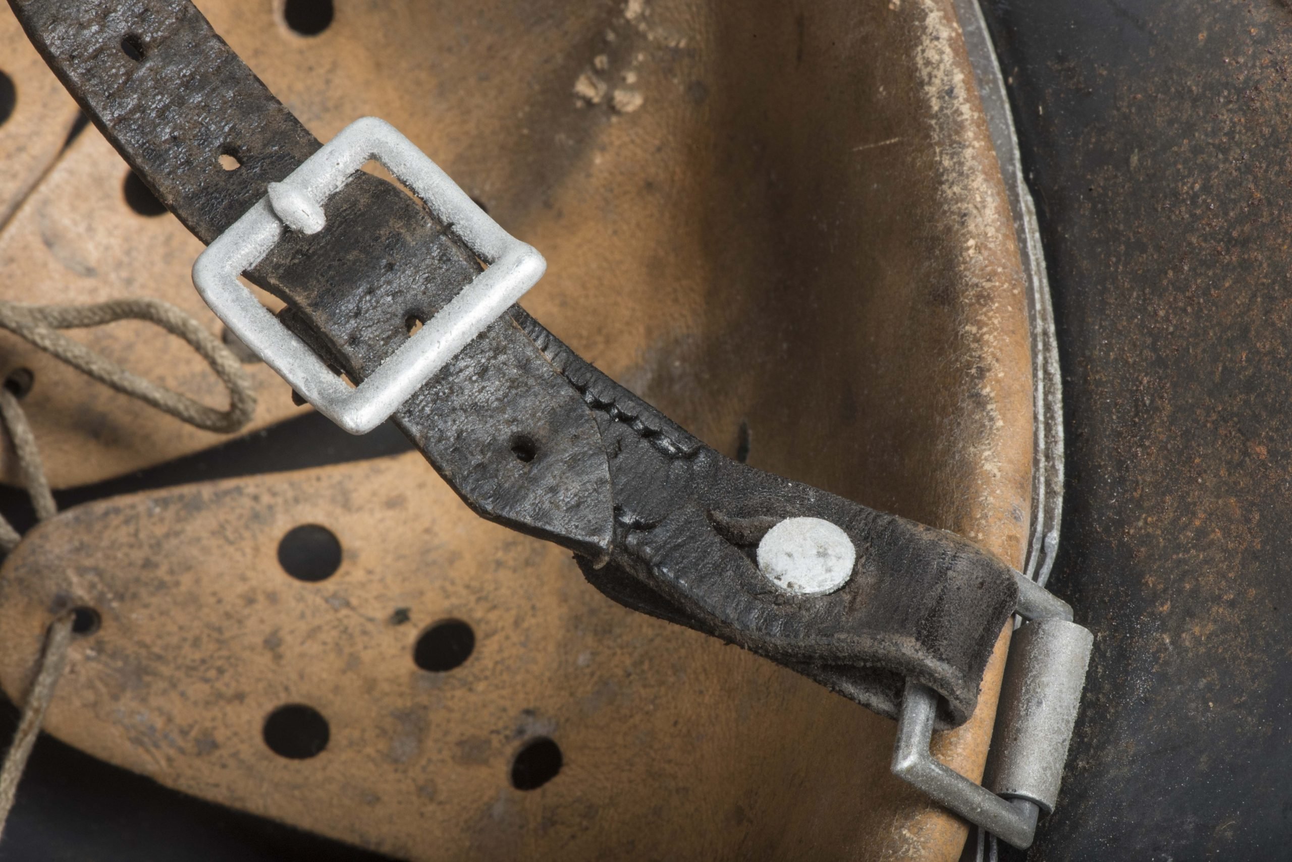 Q66 M35 double decal Luftwaffe helmet — image 25