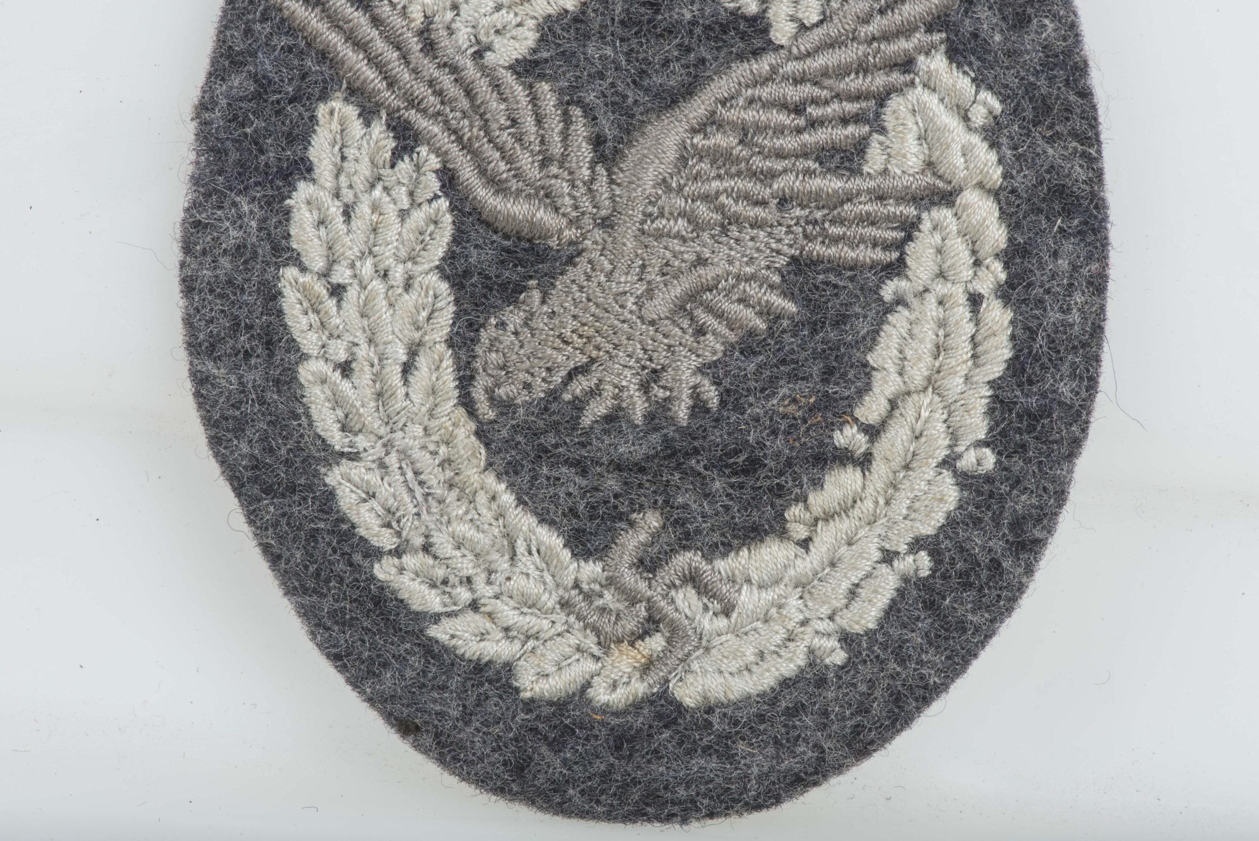 Luftwaffe cloth radio operator badge — image 2