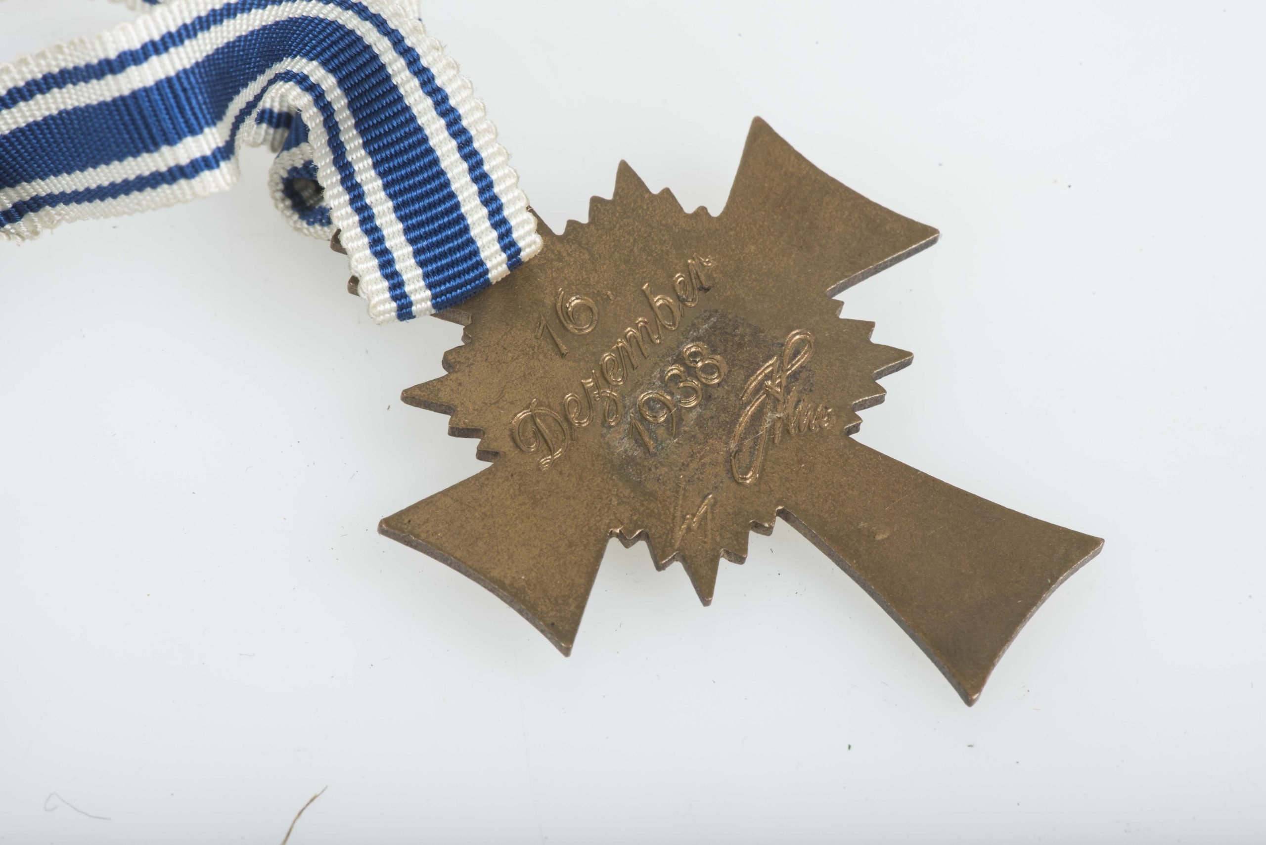 Mother cross in bronze — image 3