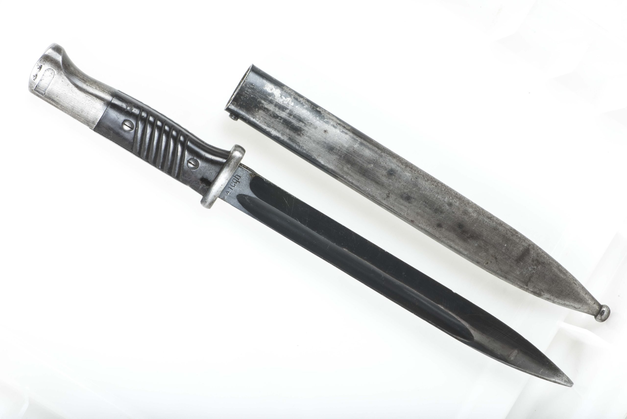 Matching K98 bayonet marked 41 cqh — image 2