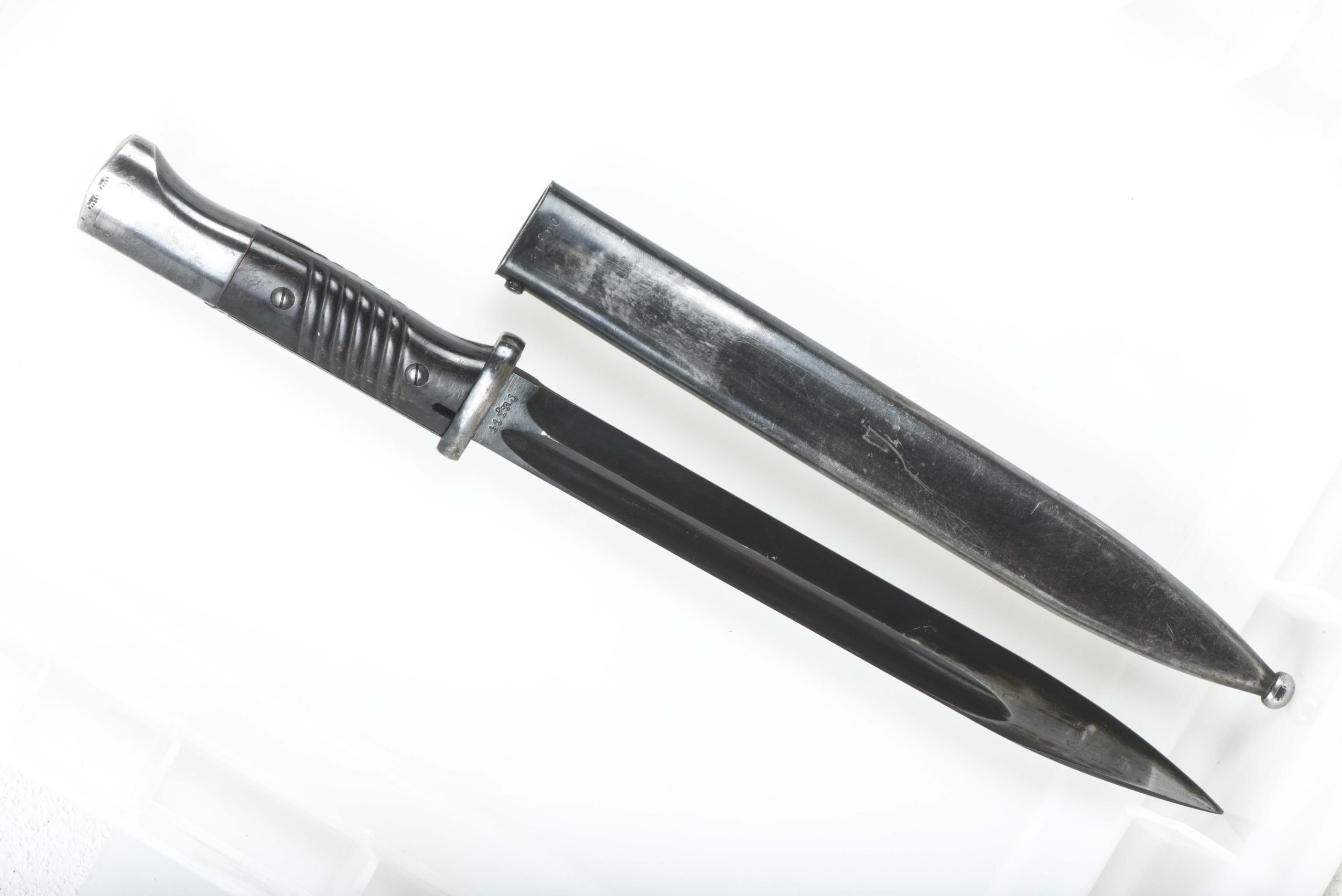 Matching K98 bayonet marked 41 fnj — image 2