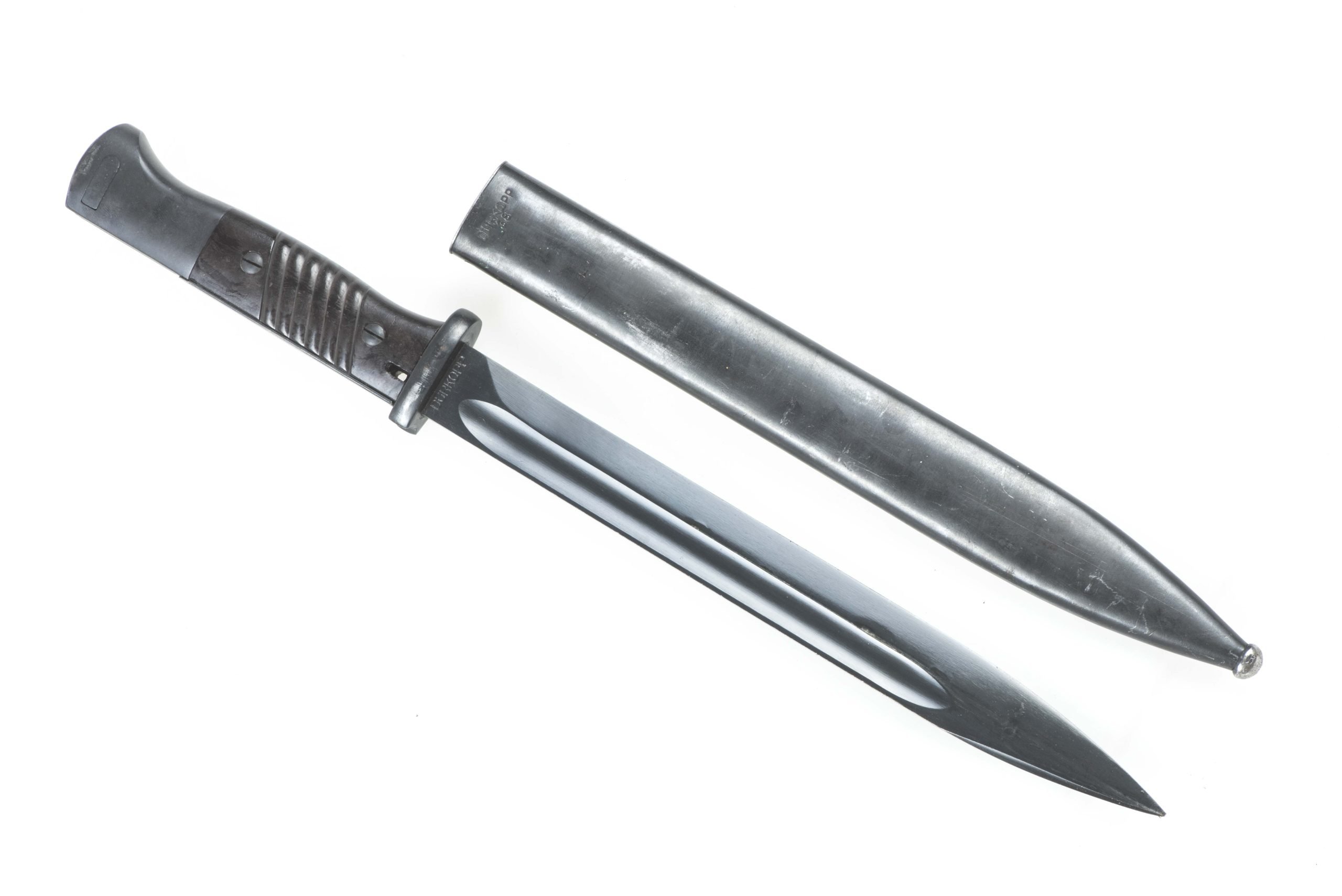 Matching K98 bayonet marked Dürkopp 38 — image 2