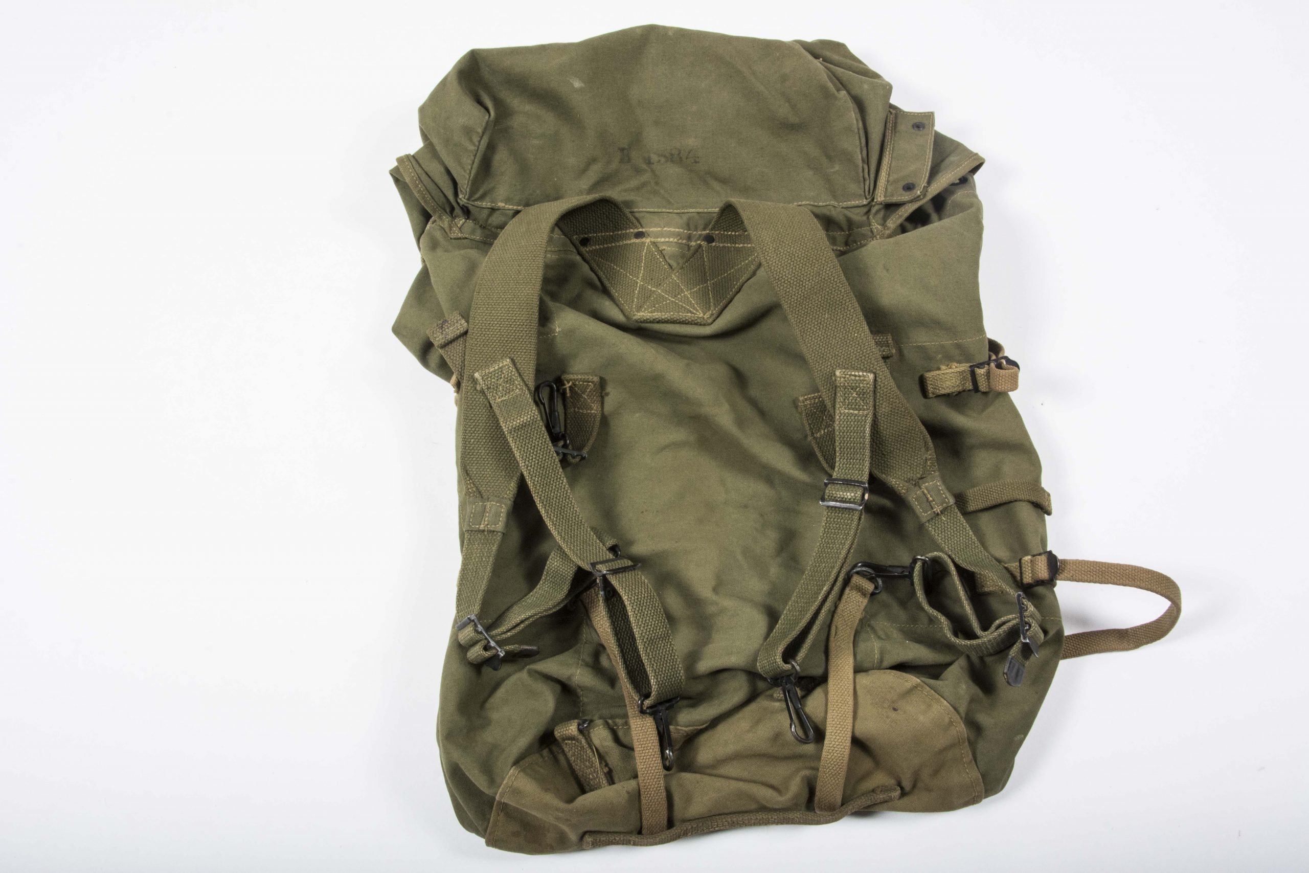 US M1942 jungle pack — image 5