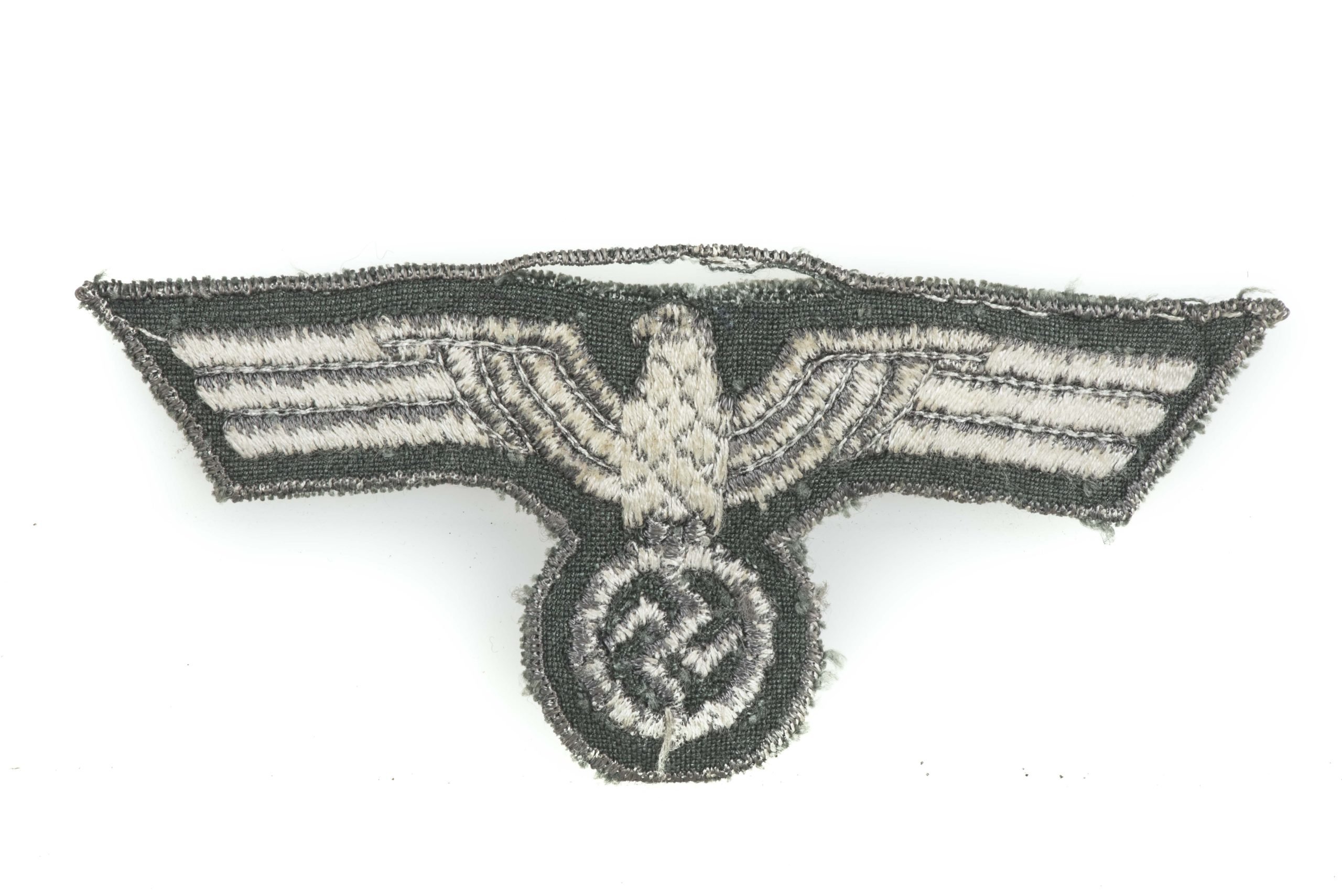 Heer embroidered EM / NCO breast eagle — image 2