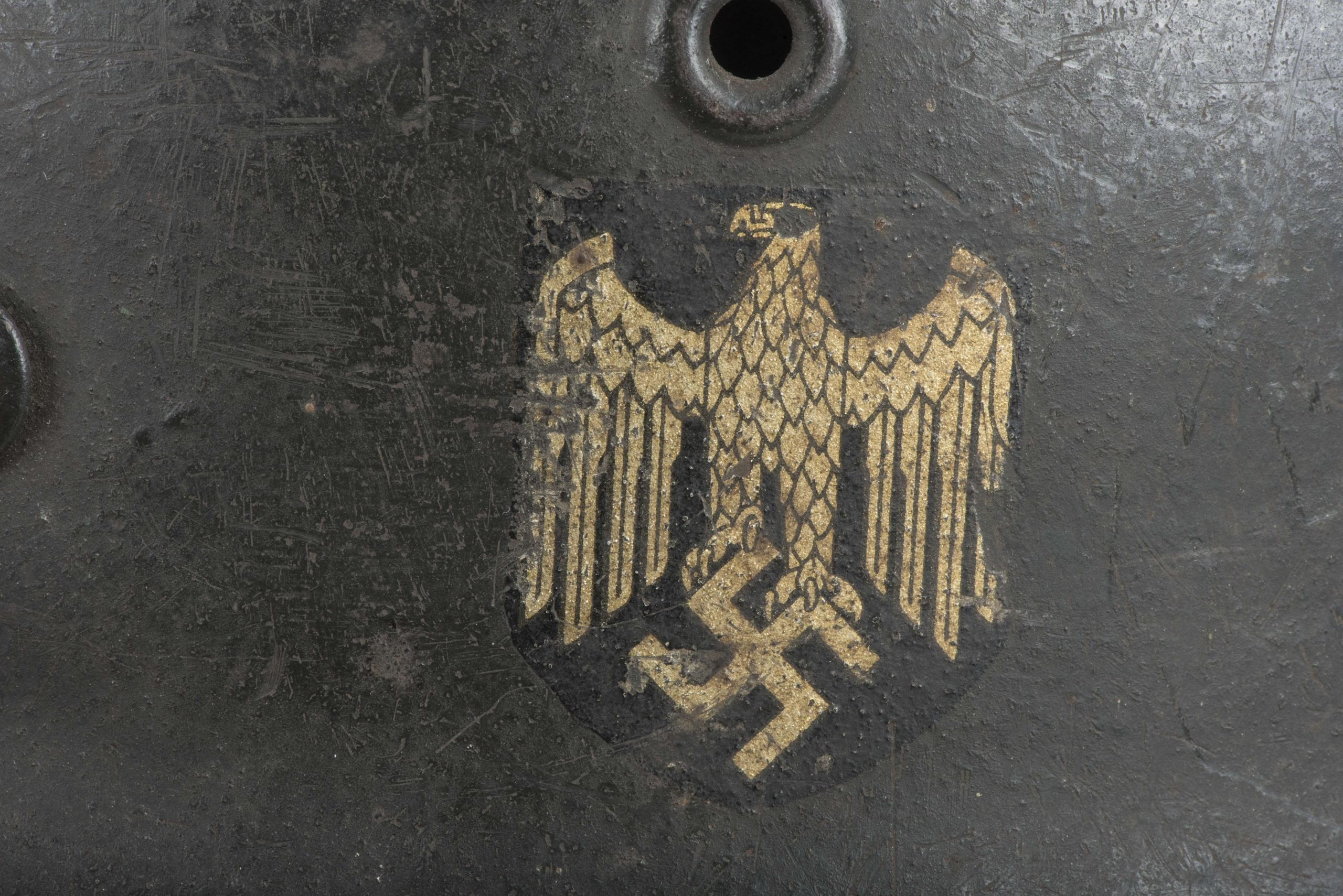 ET66 M40 single decal Heer helmet — image 6