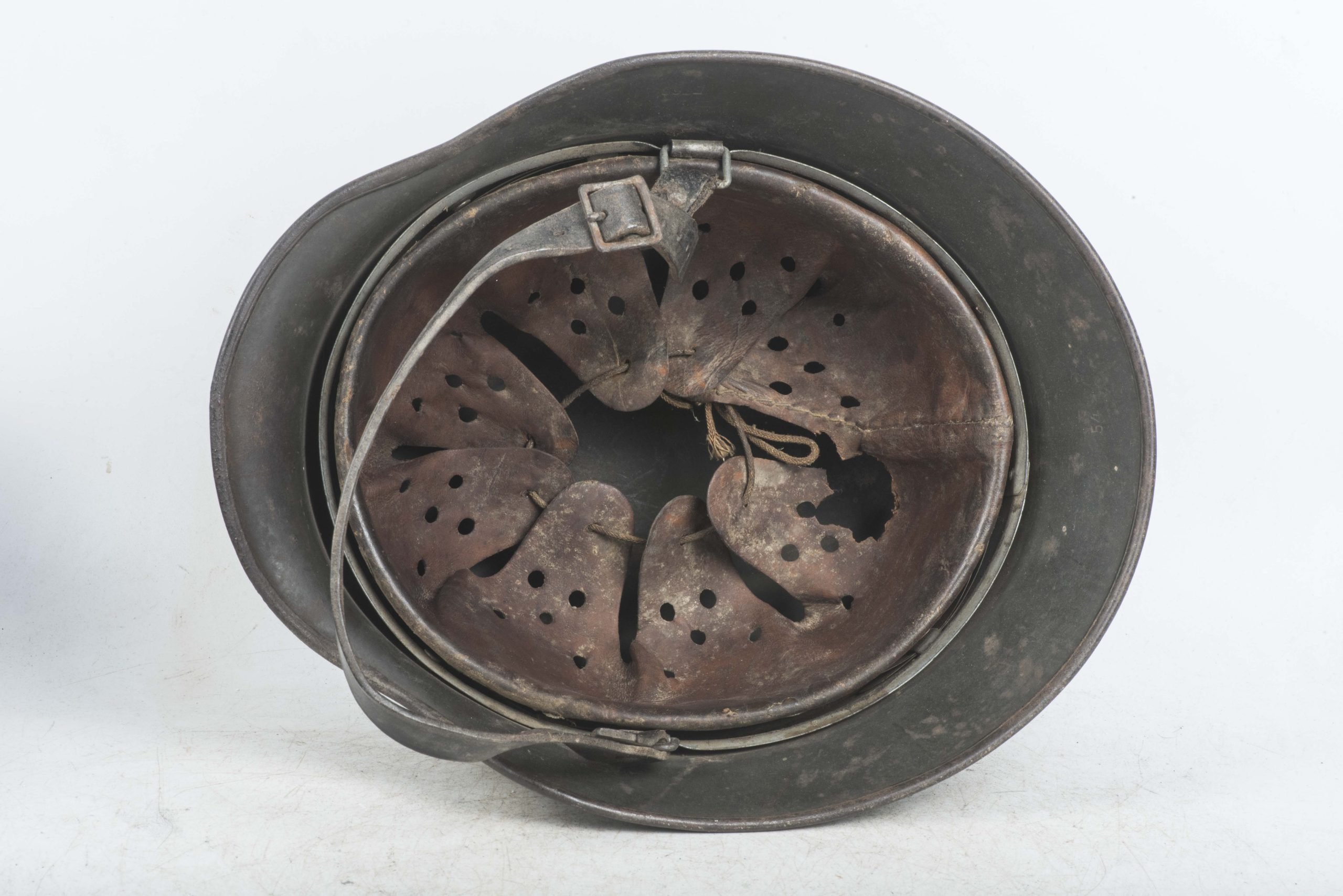 ET66 M40 single decal Heer helmet — image 7