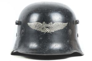Rare M18 Luftschutz helmet