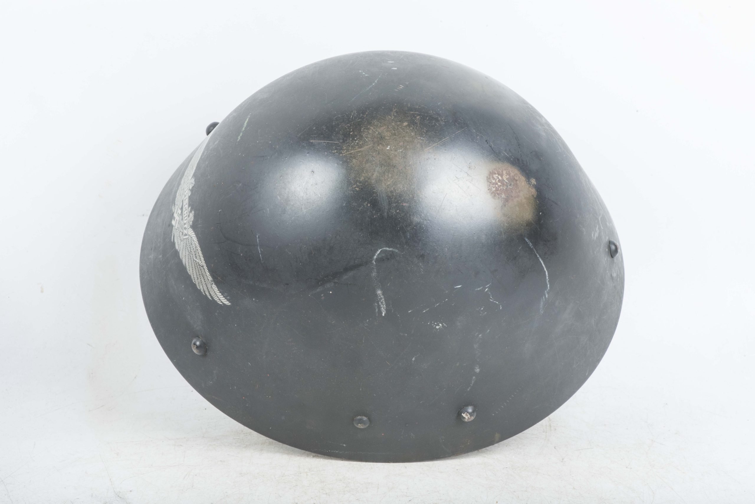 Czech reissued Luftschutz helmet — image 6