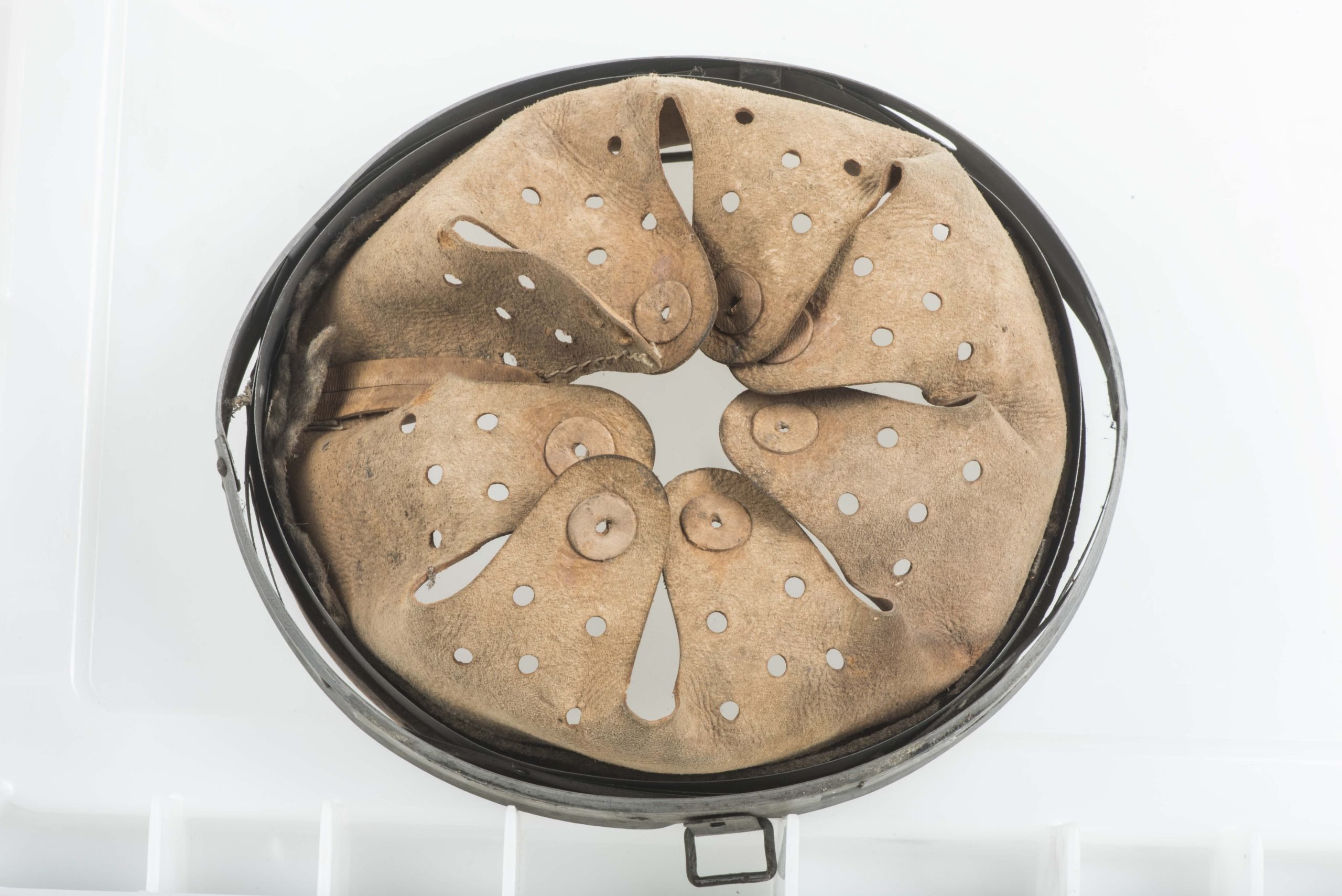 German helmet liner marked FWM 1942 size 64/56 — image 3