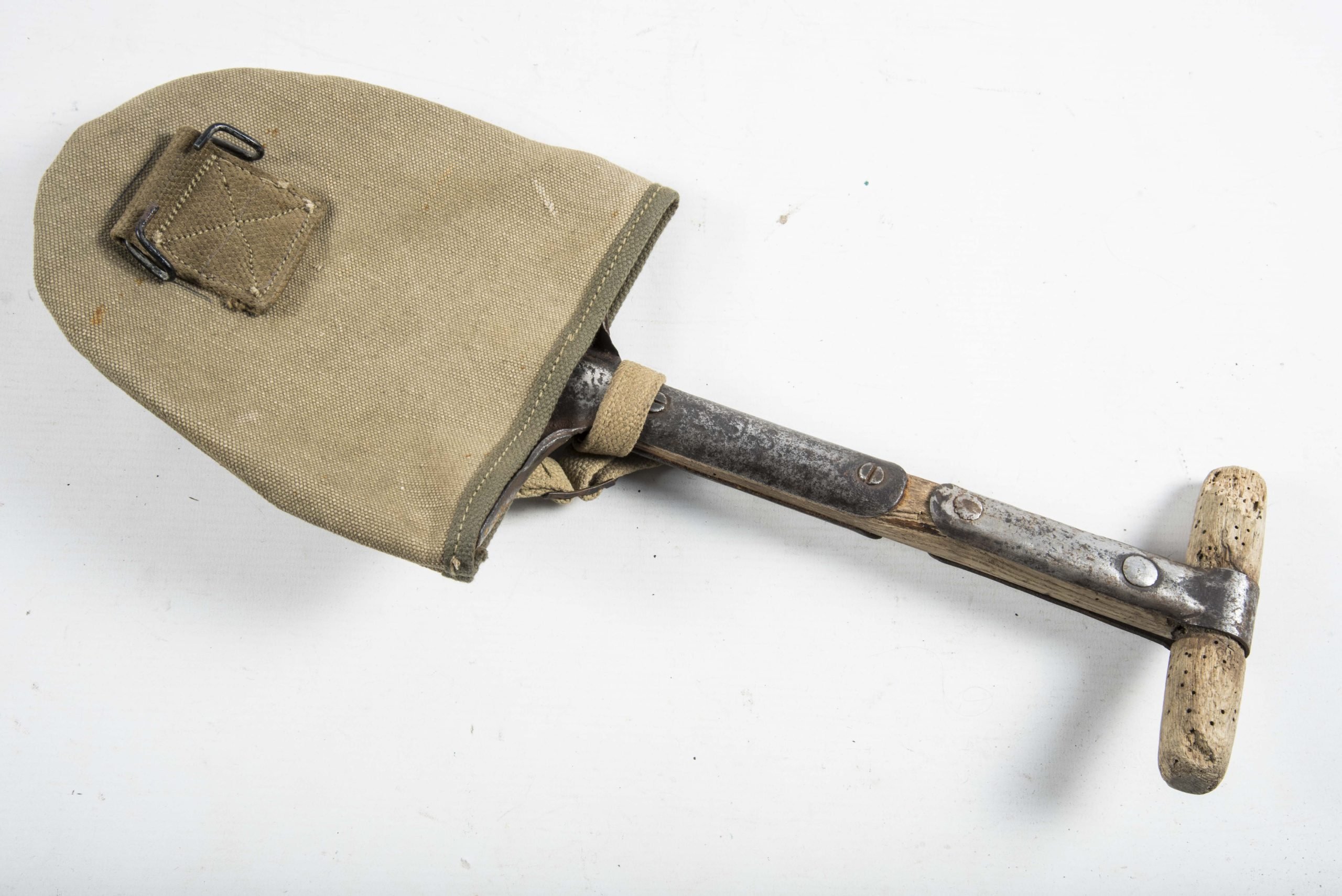 Cutdown US T-handle shovel — image 4
