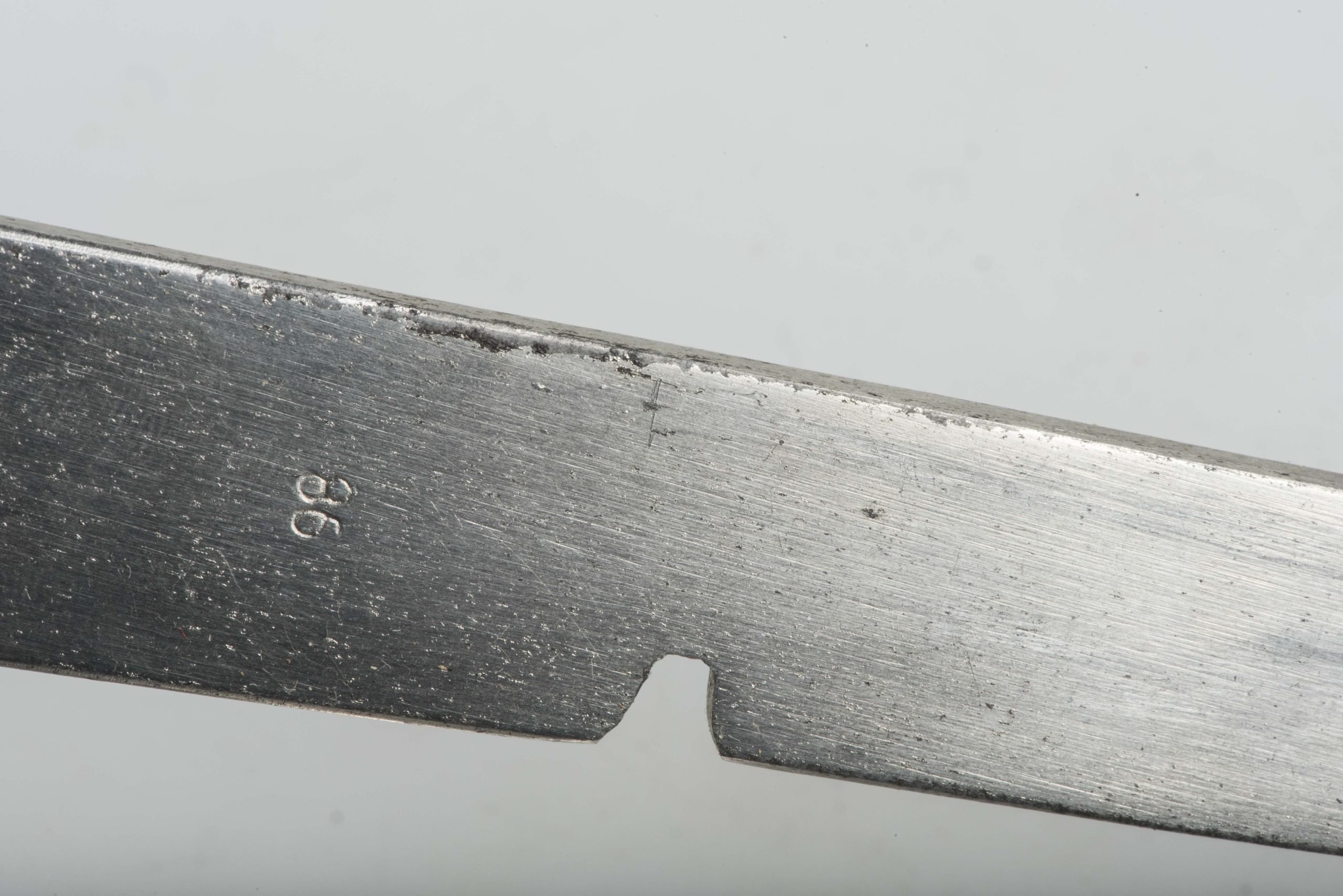 Four piece cutlery set marked 86 — image 5