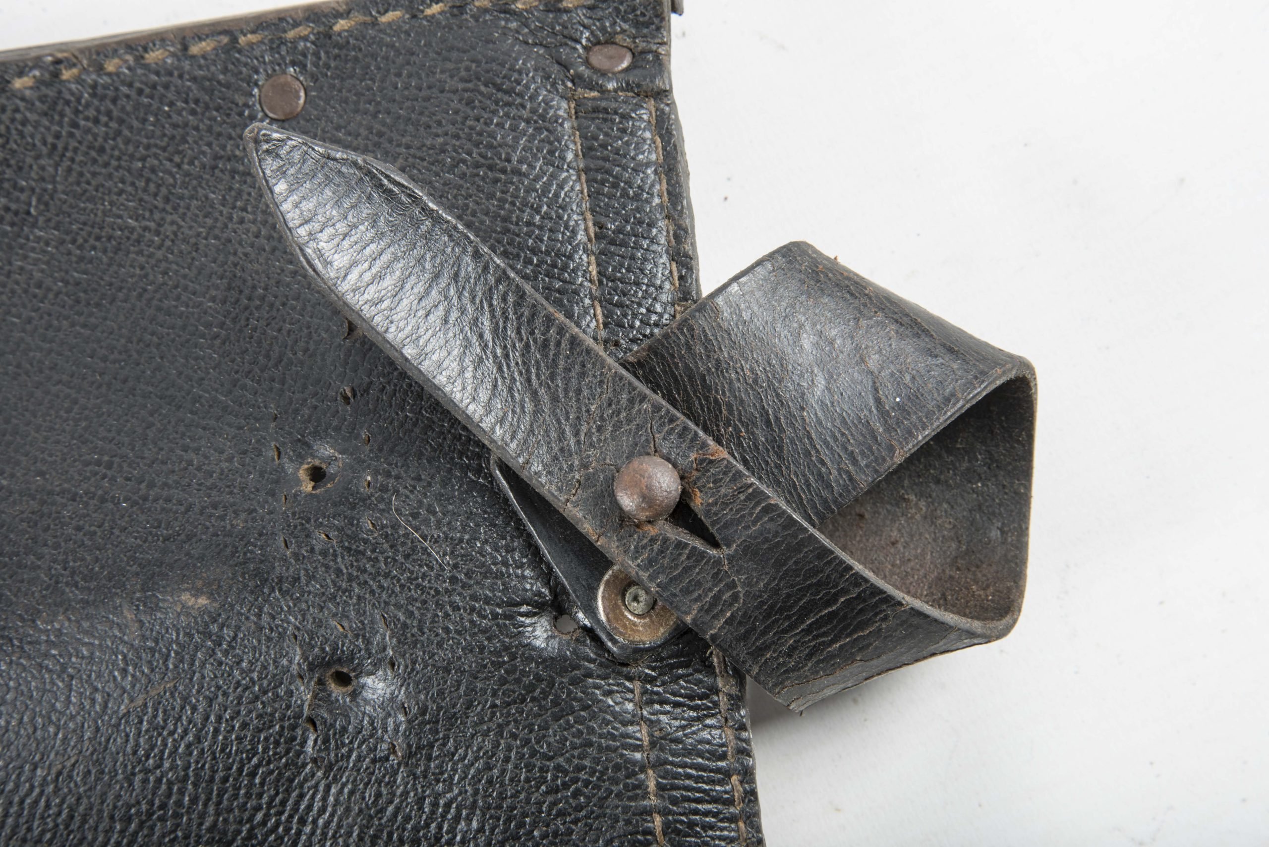 Rare converted folding E-tool carrier — image 4