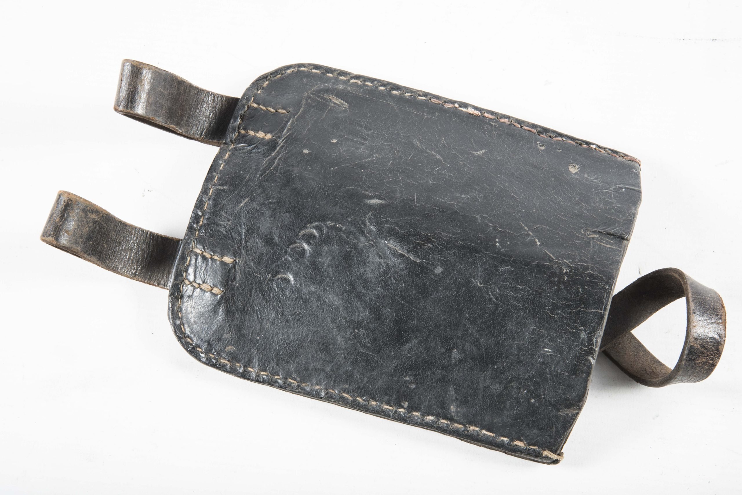 Straight E-tool dated 1944 with carrier marked EUE/42 — image 4