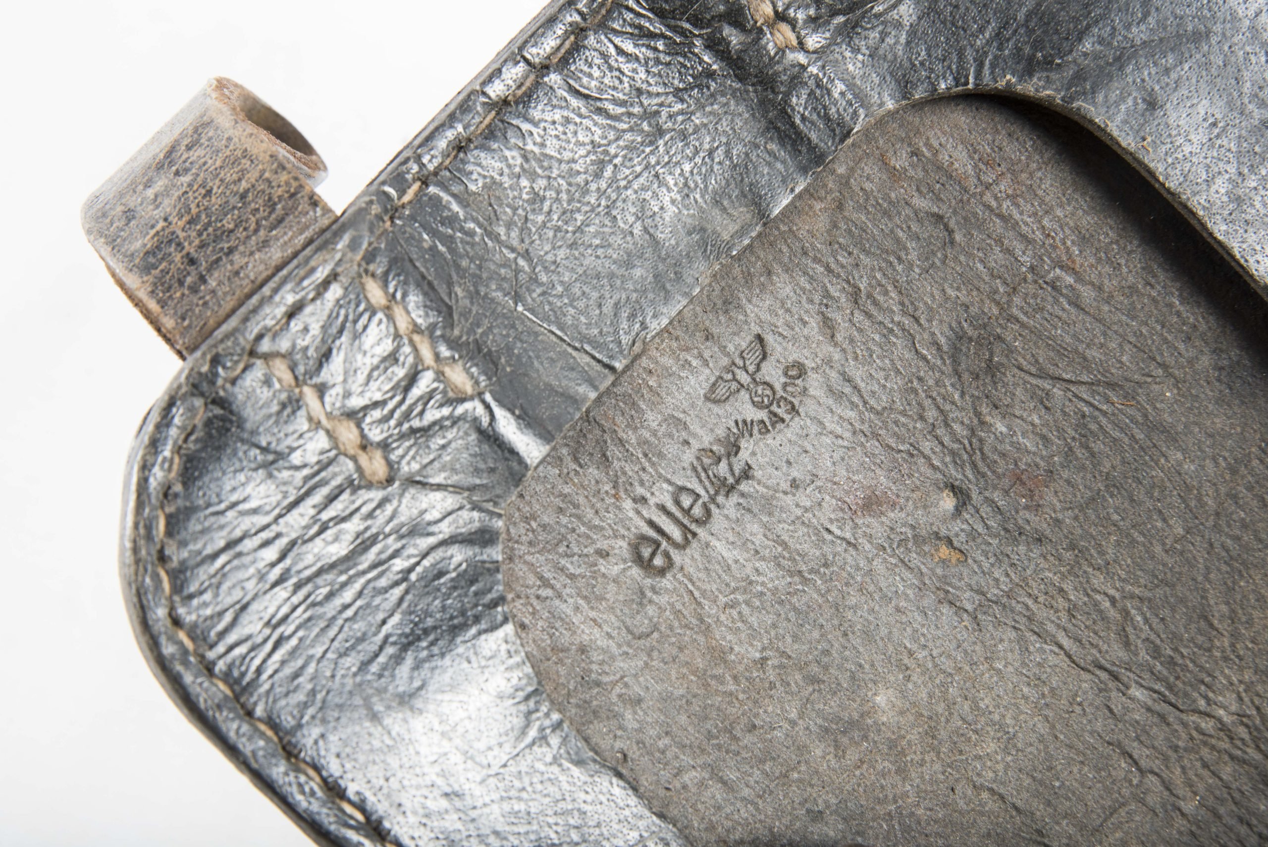 Straight E-tool dated 1944 with carrier marked EUE/42 — image 8