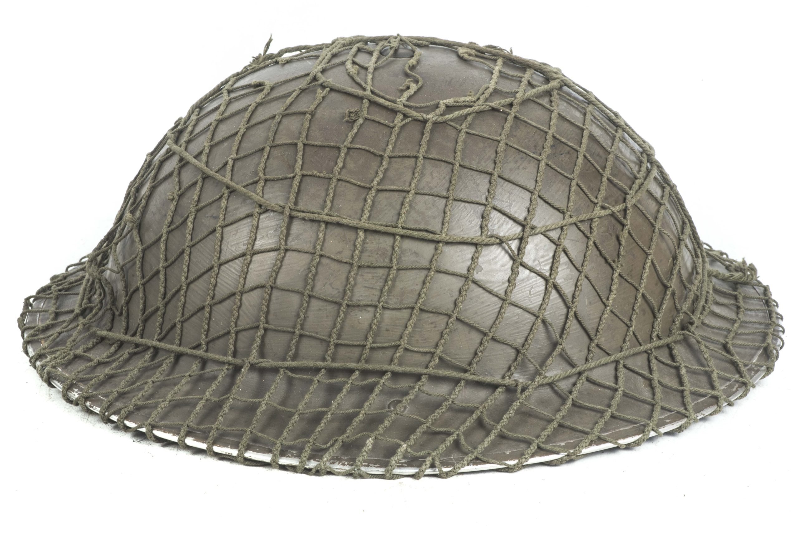 Netted Canadian MKII helmet marked CL/C 1942 — image 4