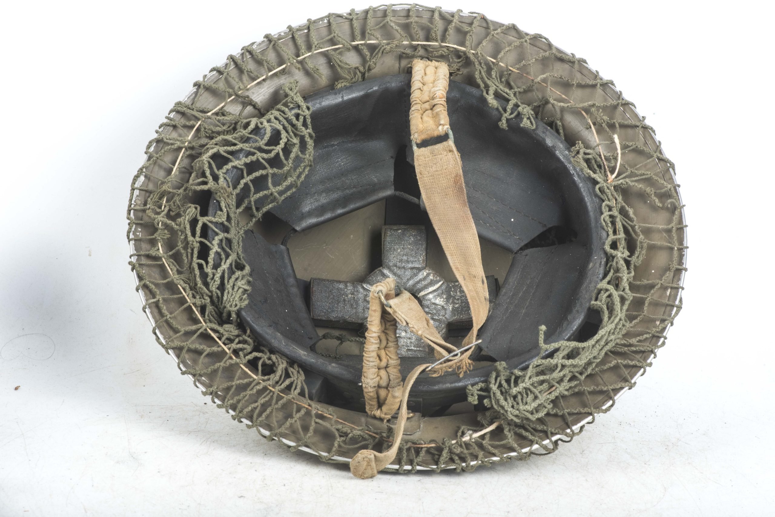 Netted Canadian MKII helmet marked CL/C 1942 — image 7