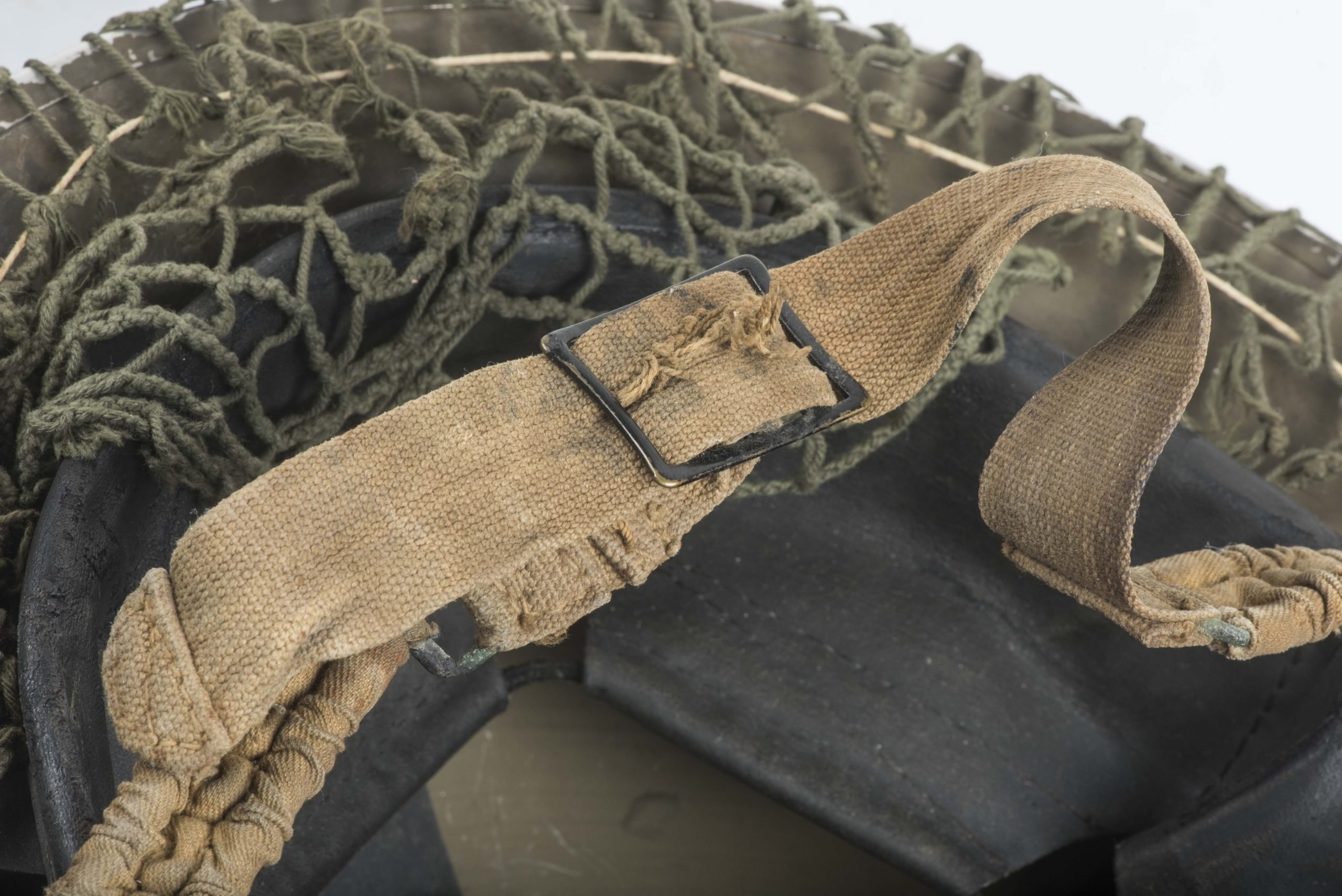 Netted Canadian MKII helmet marked CL/C 1942 — image 9