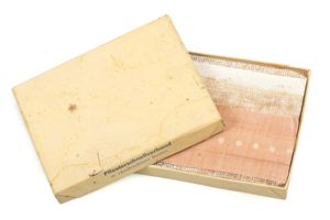 Rare Sanitäter plasters or Pflasterschnellverband W. Söhngen Wiesbaden 1939