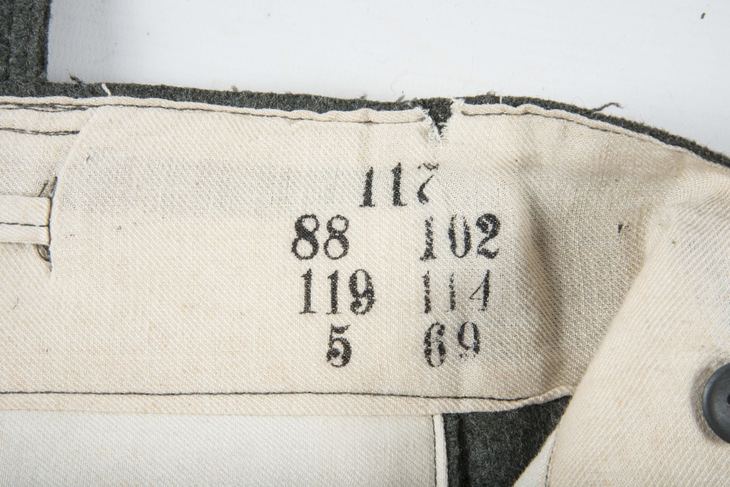 Unissued Waffen-SS M43 Keilhosen marked 117 — image 12