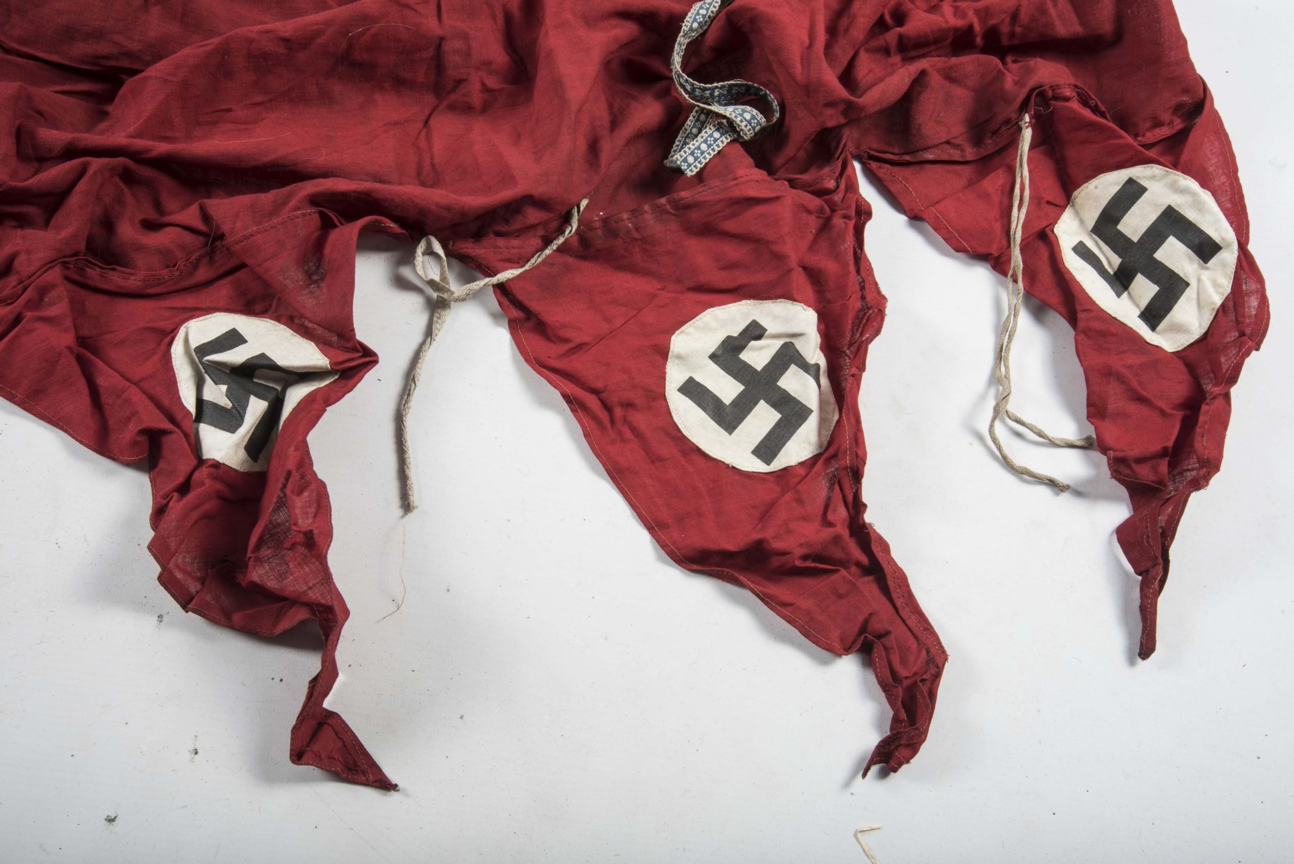 Large single sided German flag / banner — image 2