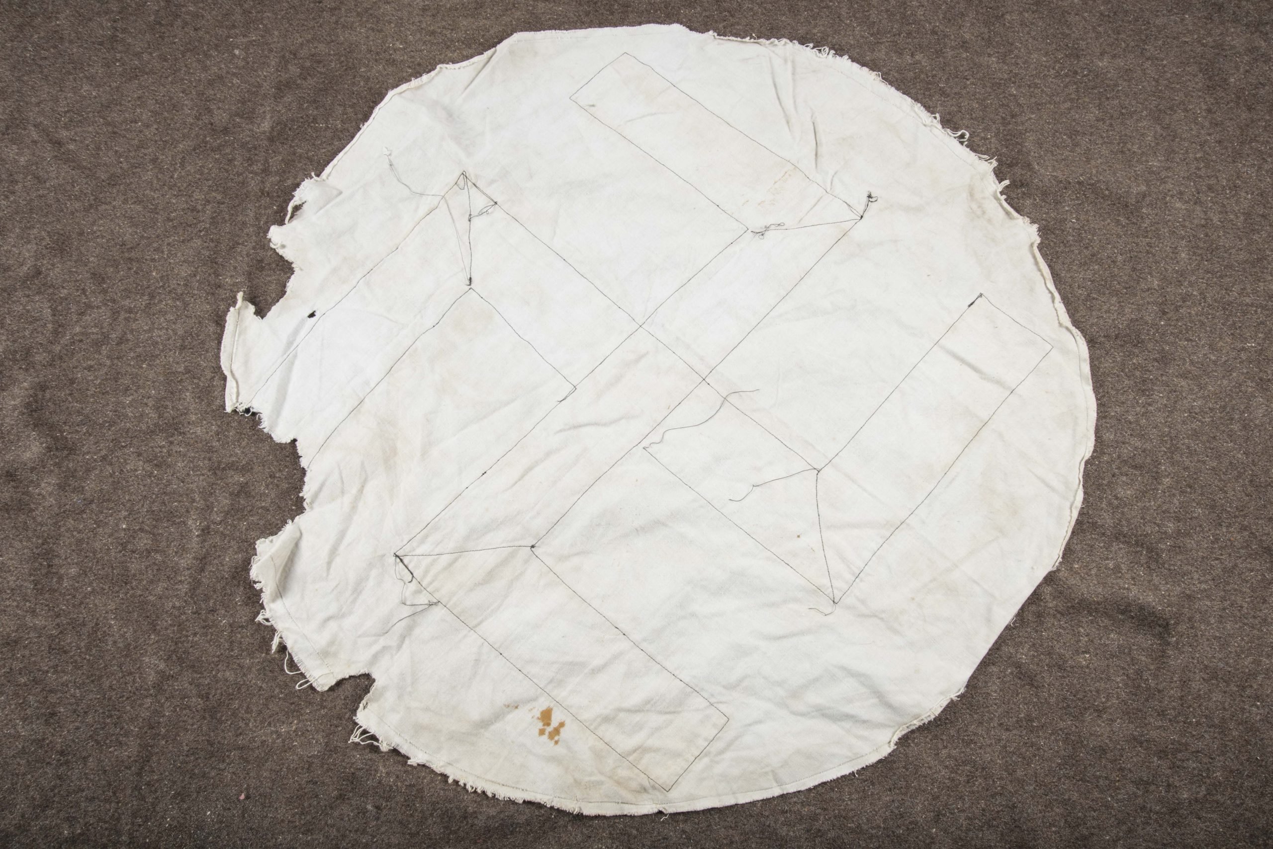 German flag center roundel size 75 cm — image 6