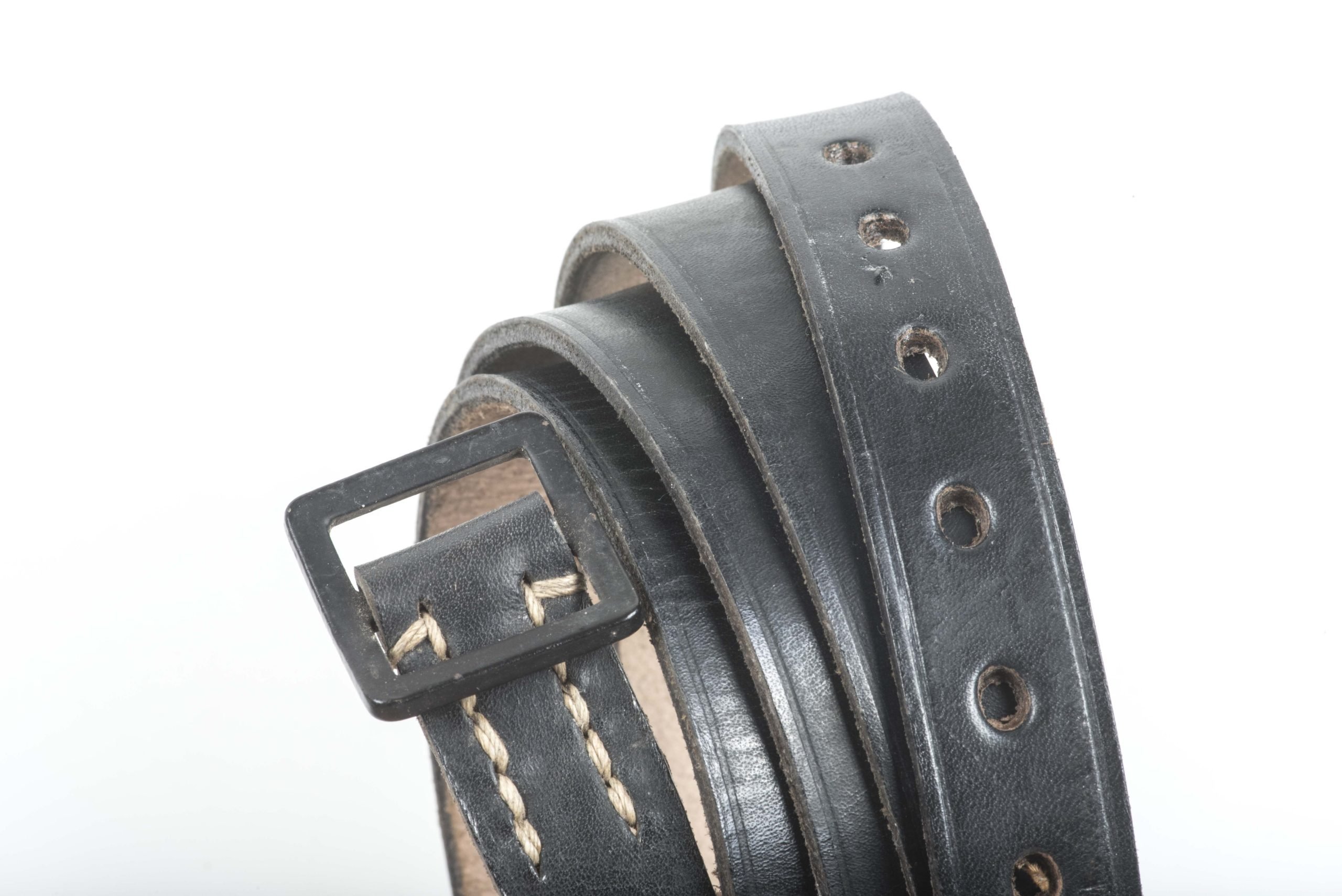 Unissued long Dienstglas case strap — image 5