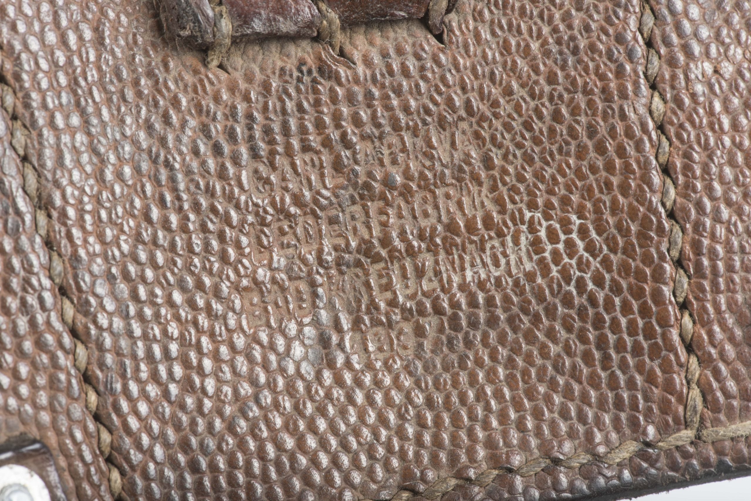 K98 ammunition pouch marked Carl Ackva Lederfabrik, Bad Kreuznach 1937 — image 4