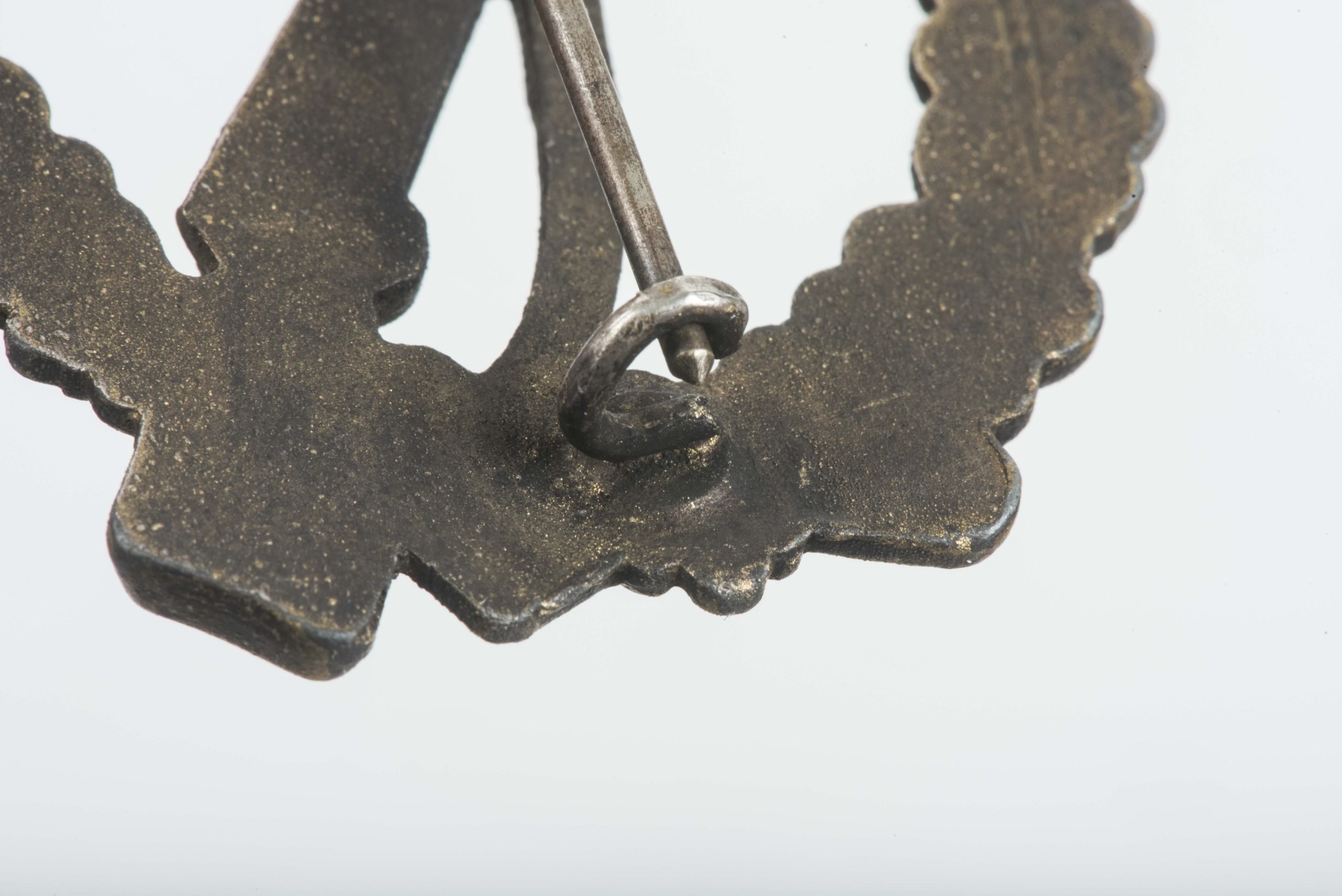 Infantry assault badge in Bronze by Brehmer – Egghead — image 4