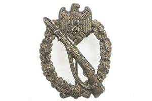 Infantry assault badge in Bronze by Brehmer – Egghead