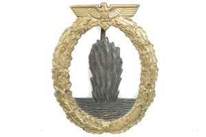 Kriegsmarine Minensucherabzeichen marked RK