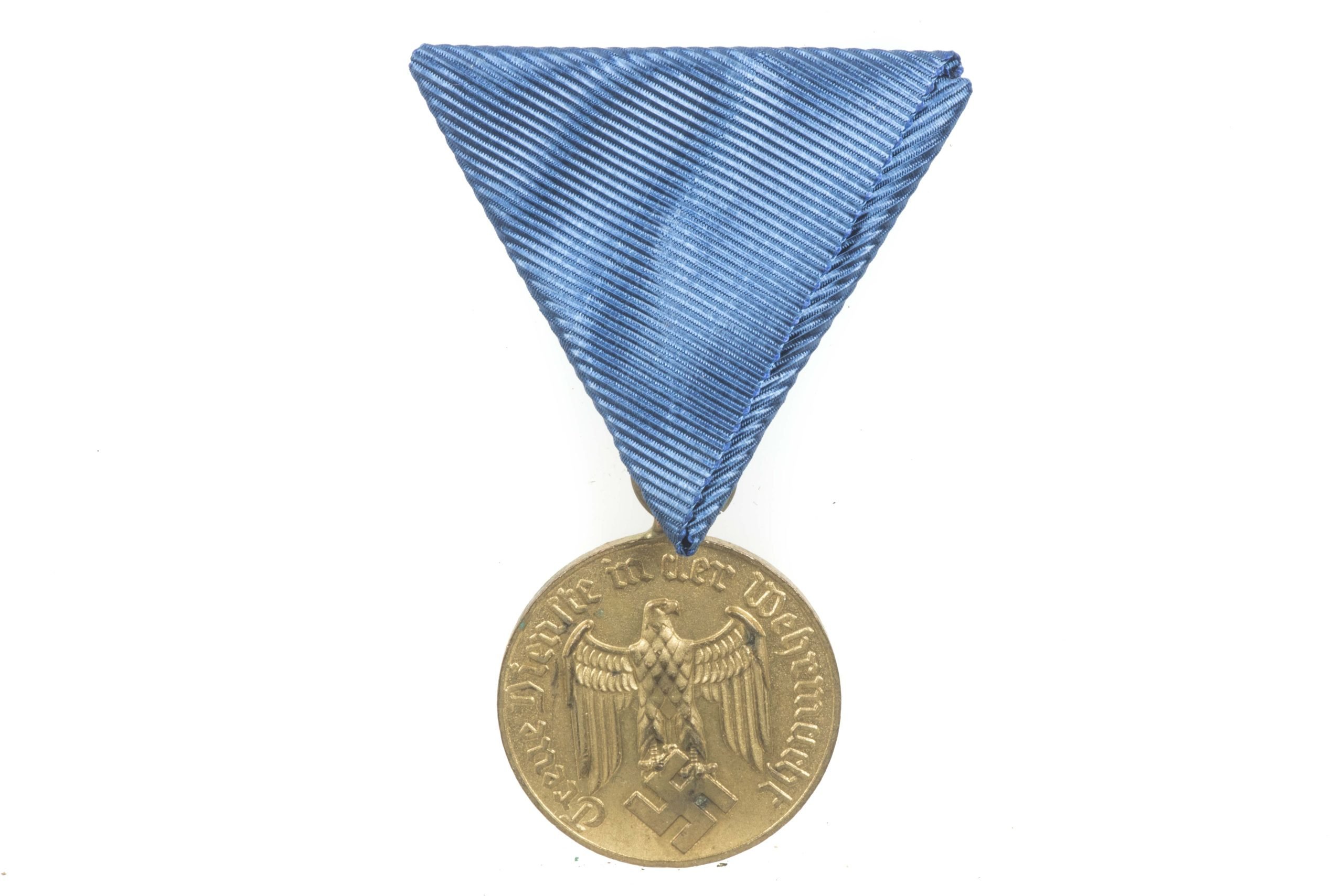 Heer 12 year loyal service medal with ribbon