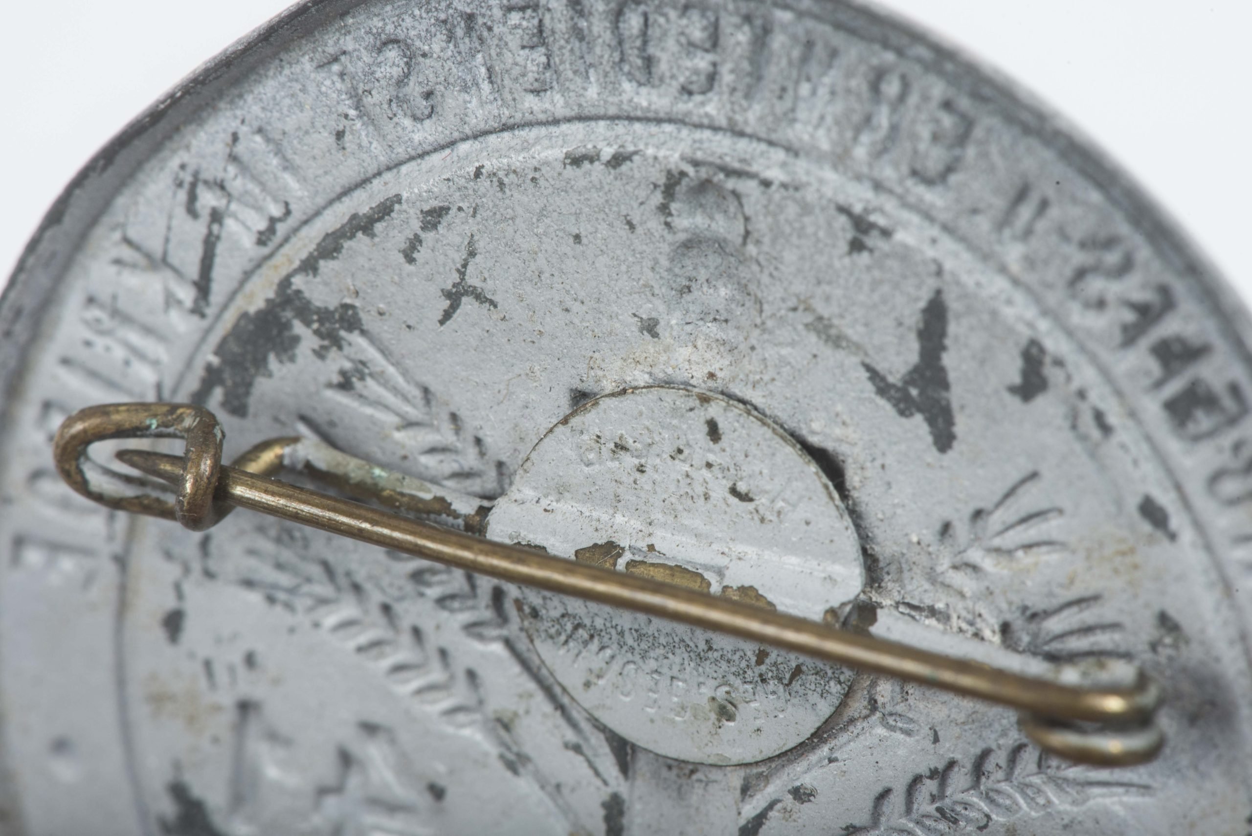 Rare Hitlerjugend badge Fur Arbeits u. Erntedienst im Kriege Steirische Hitler-Jugend 1941 — image 5