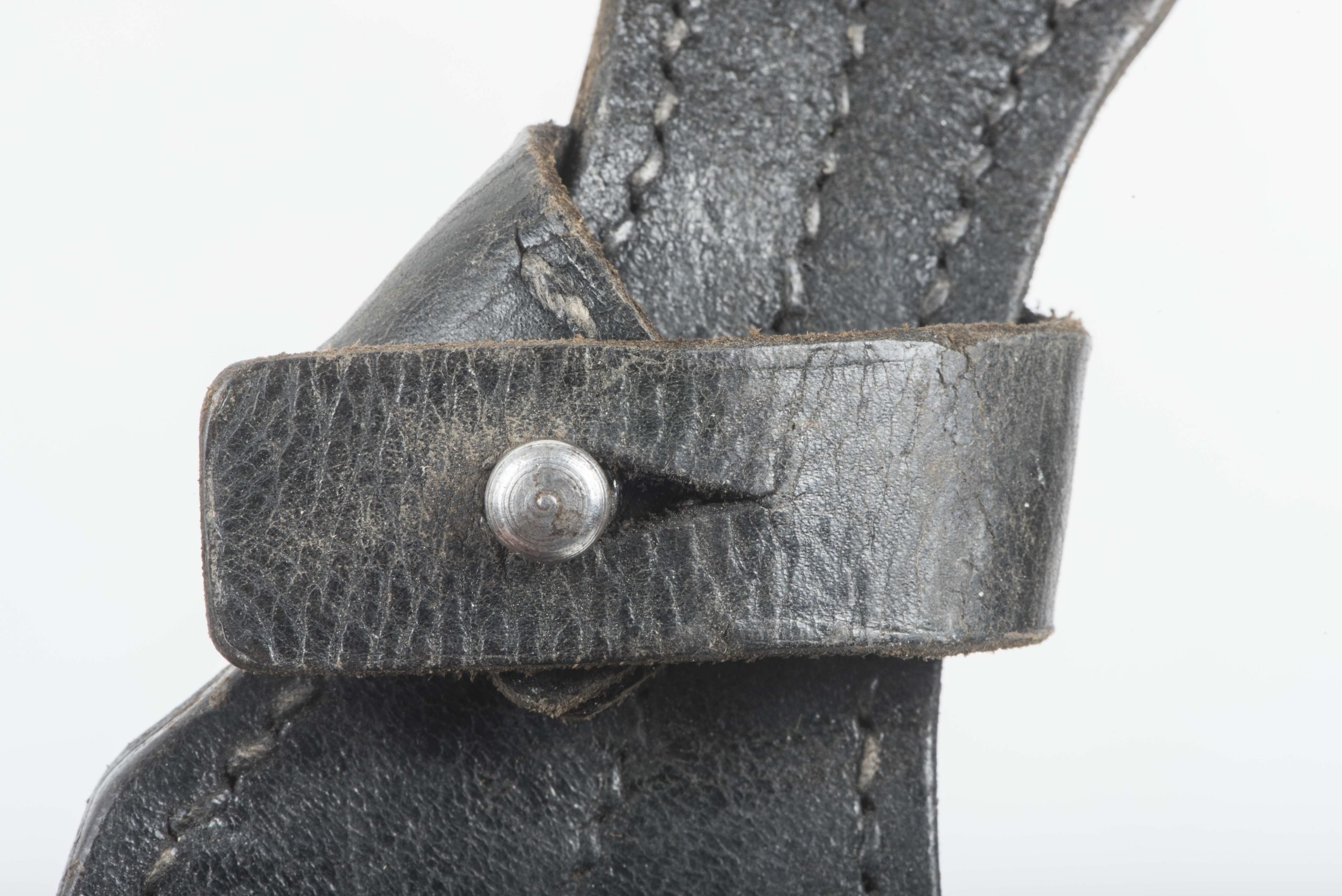 K98 bayonet frog — image 2