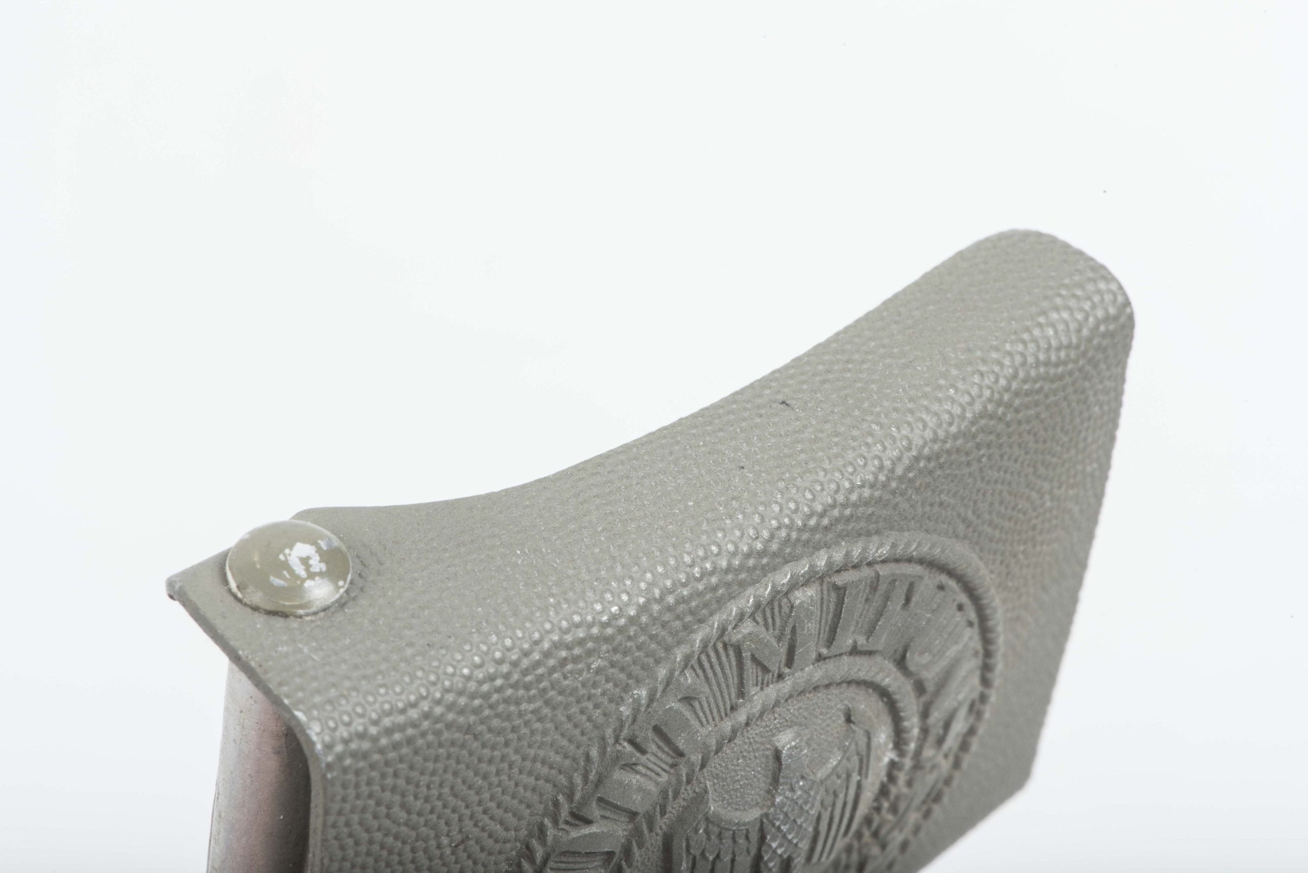 Rare unissued aluminium Heer belt buckle marked Dr. F. & Co. — image 4