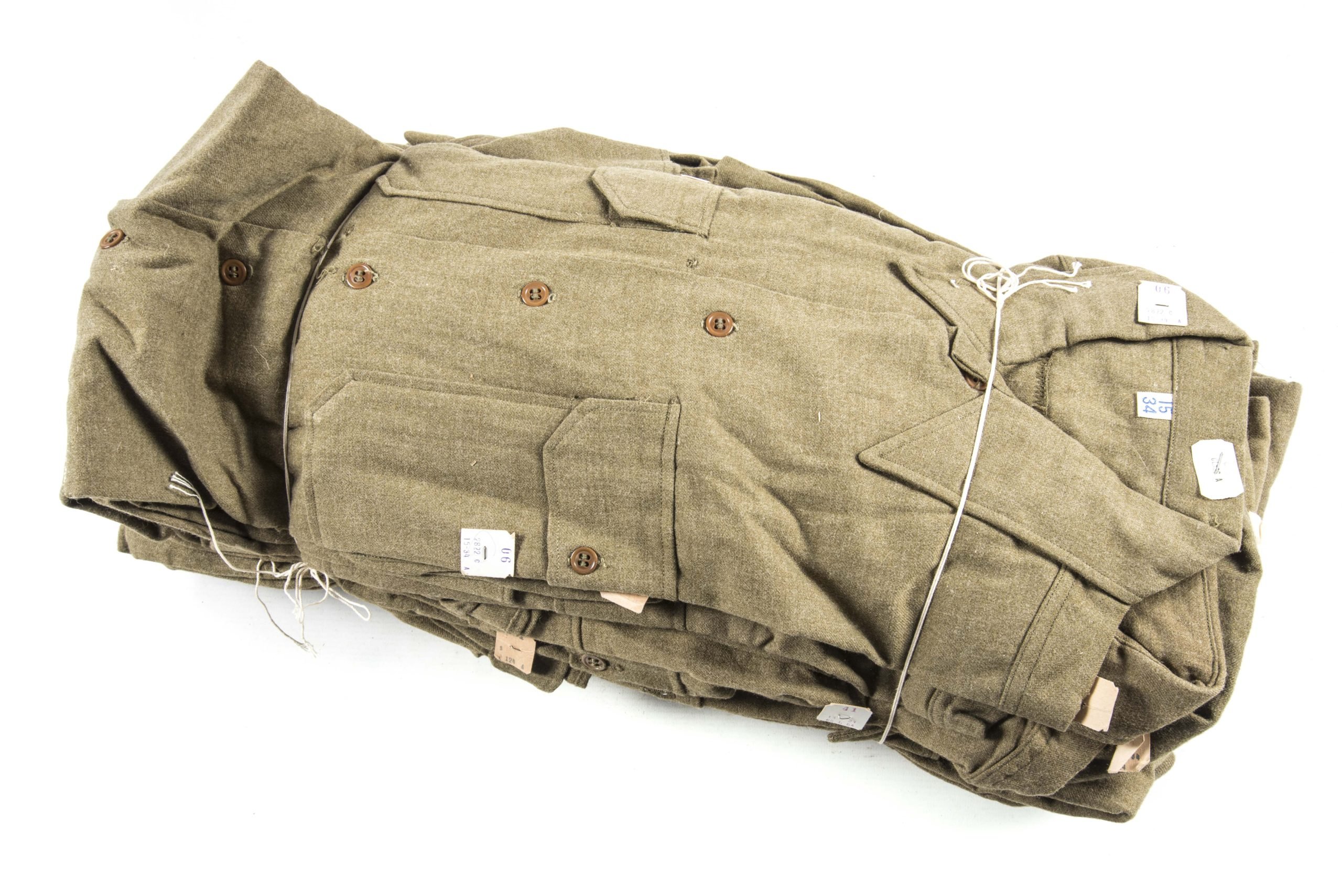 Unissued Quartermaster bundle of 10 US Wool shirts with cutter tags size 15×34 — image 6