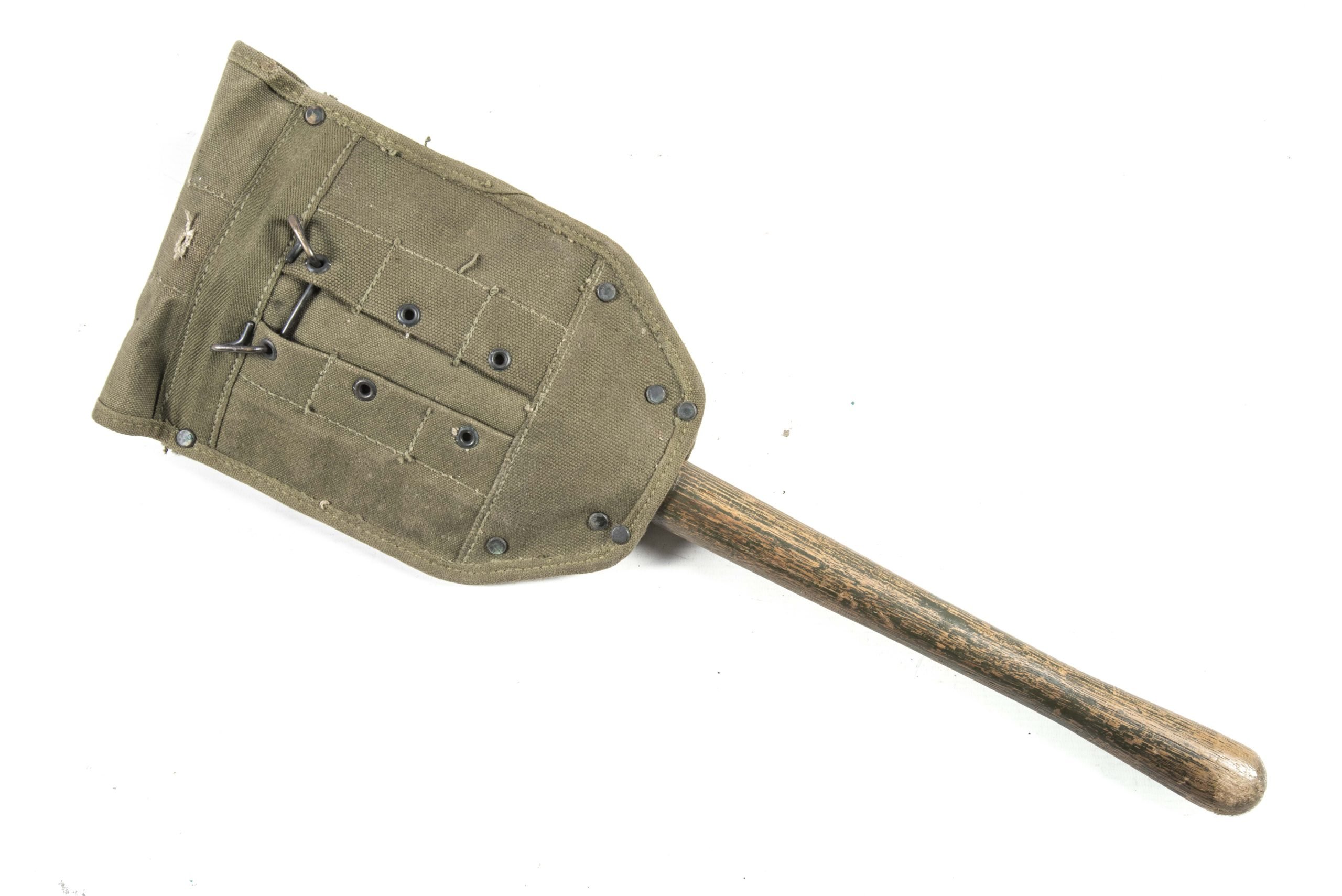 US Folding E-tool marked BAB Co 1944 — image 2